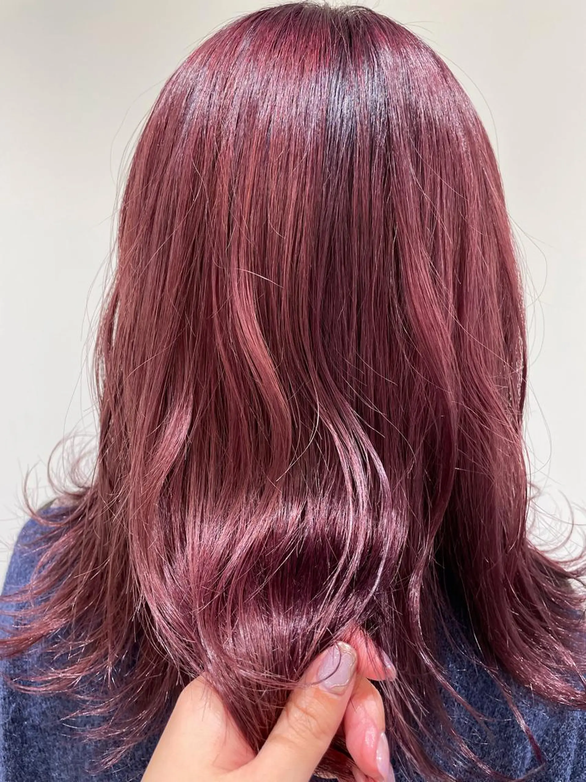 セミロング カラー 透明感カラー ラベンダーカラー ラベンダーピンク ピンクカラー 暖色カラー🌹 中山由梨のヘアスタイル