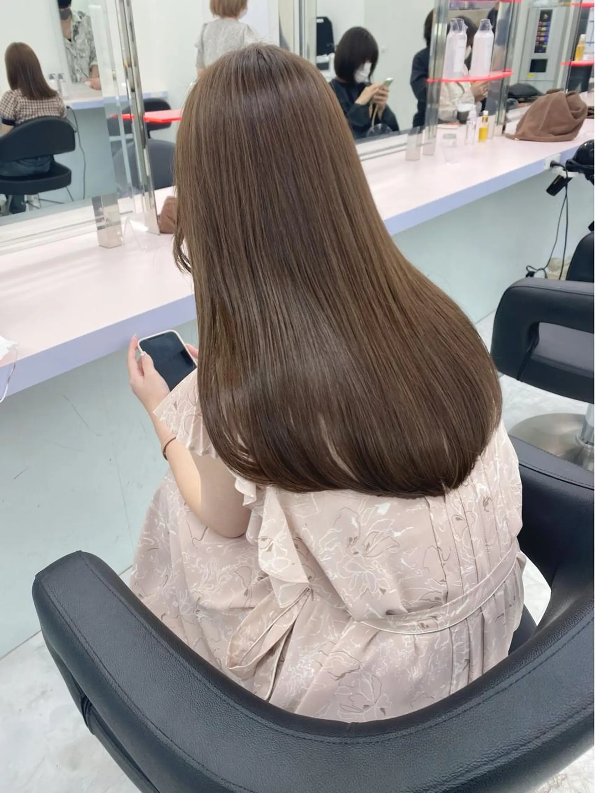 ロング カラー ヘアカラー トリートメント 💕コテ巻き風パーマ 💕KEIYA 💕のヘアスタイル