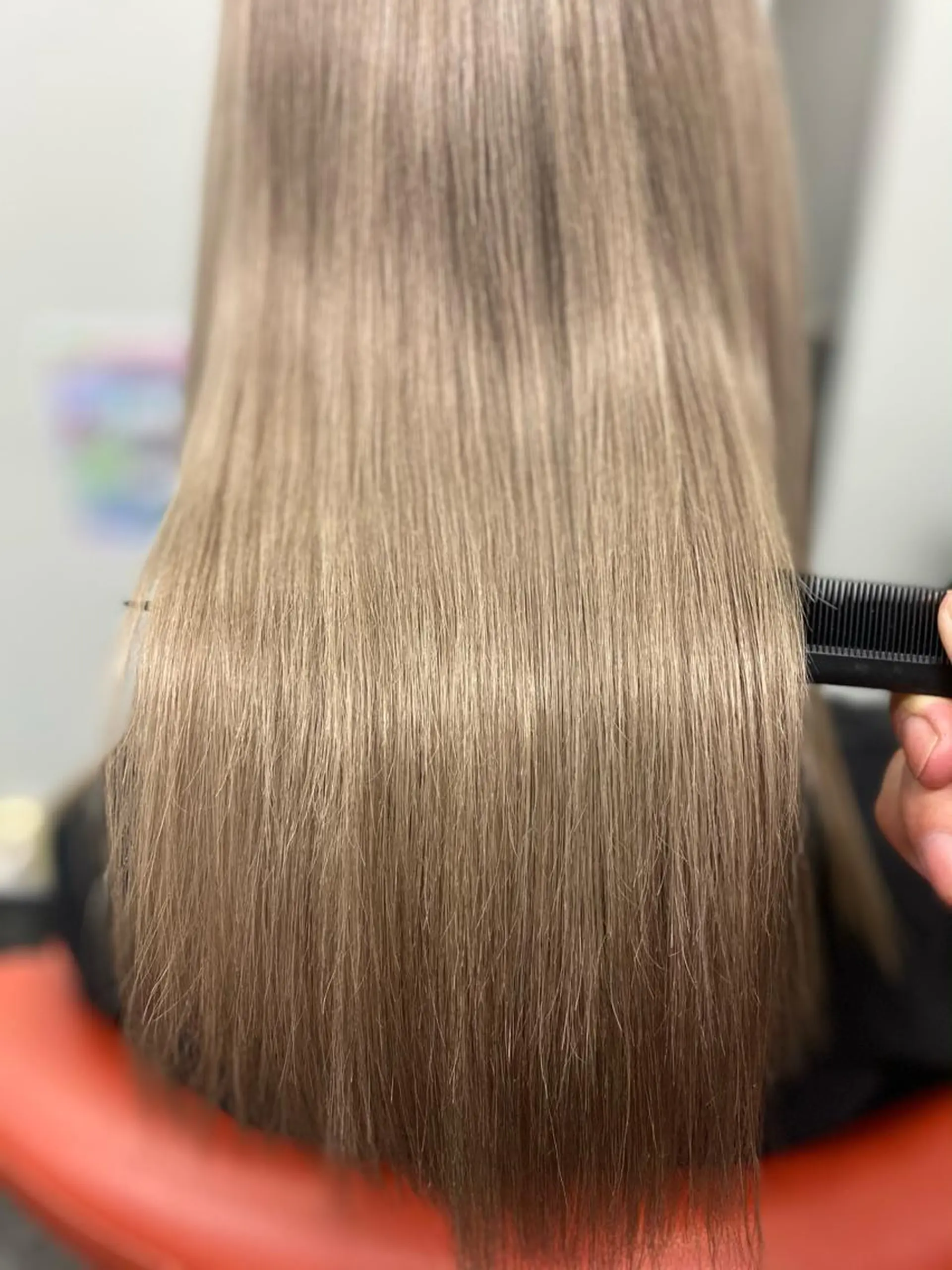 セミロング カラー ヘアアレンジ メンズ キッズ ネイル マツエク・マツパ ヘアカラー トリートメント ブリーチ特化型✂️ ハイトーンカラー👨のヘアスタイル
