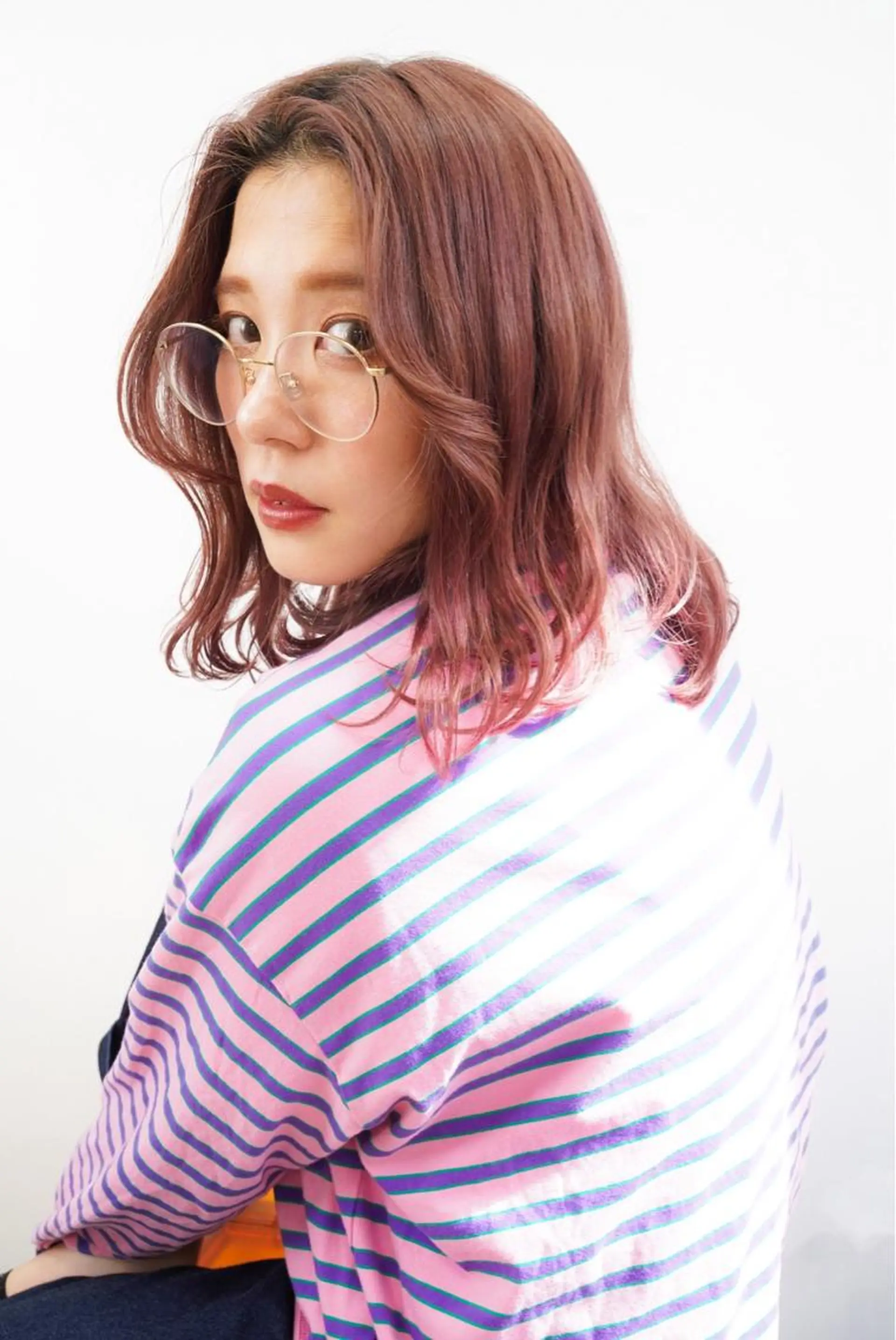 ミディアム YURAGI🤍 SAEのヘアスタイル