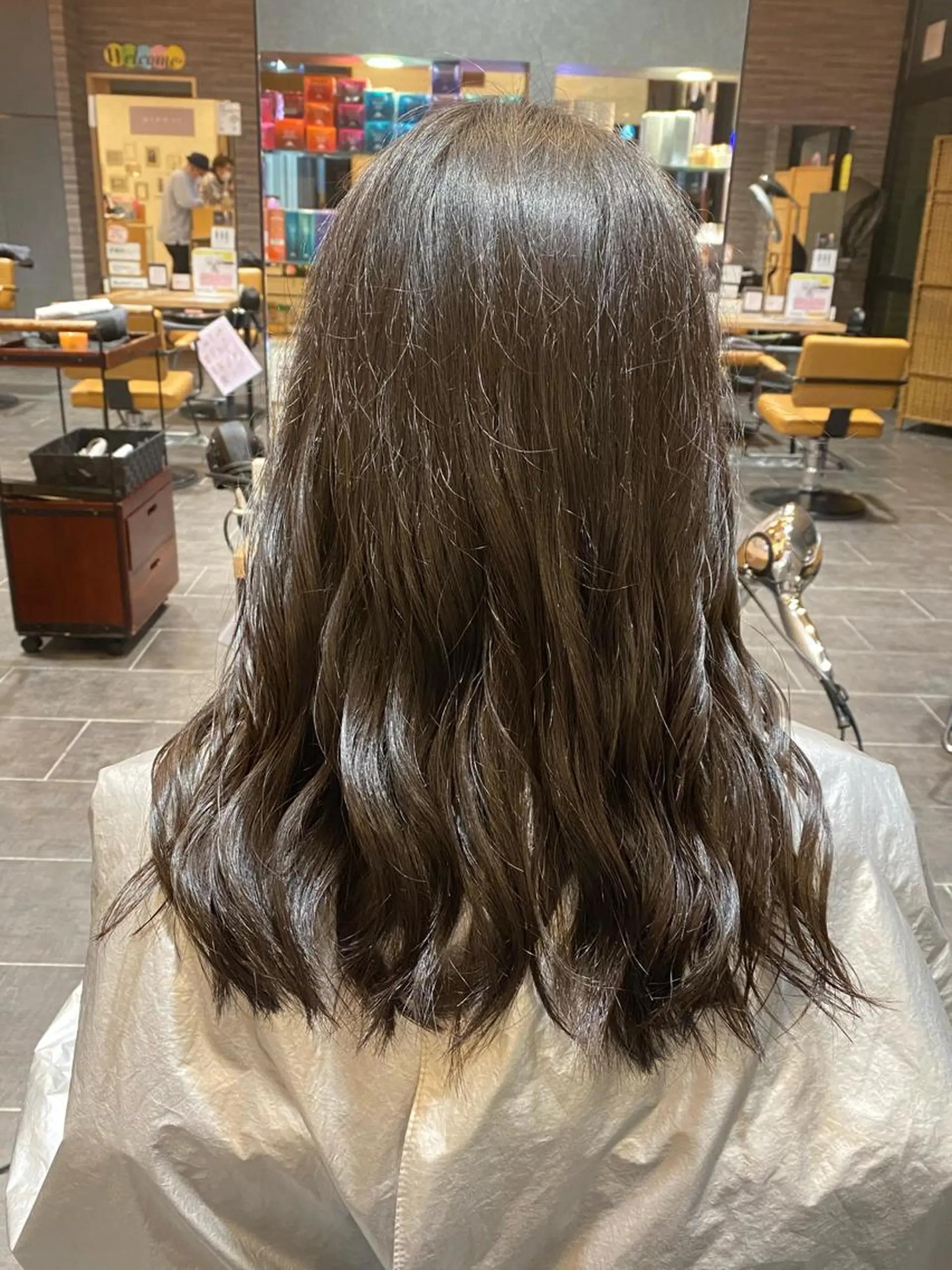 ロング 尾崎 優也のヘアスタイル