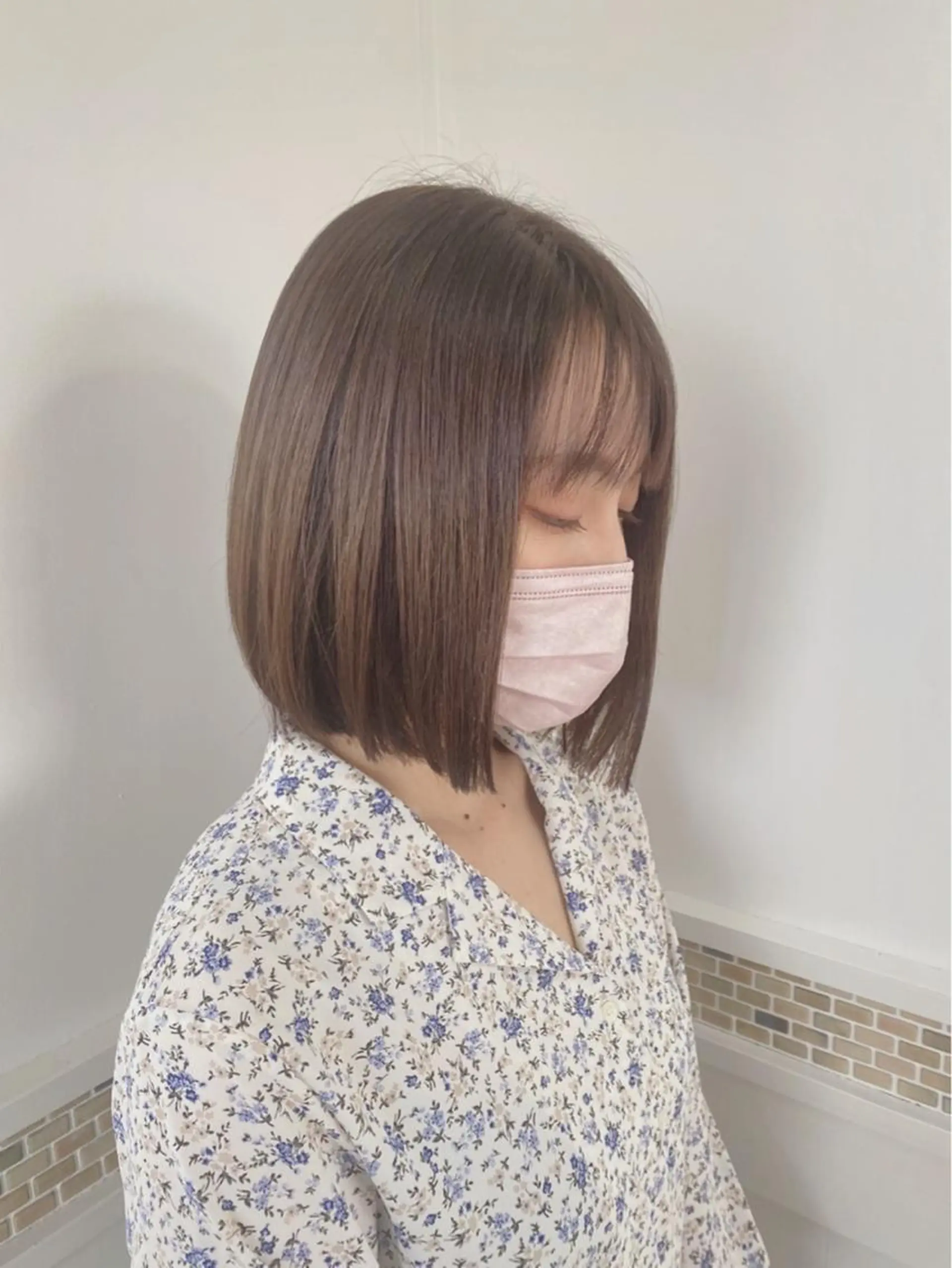 ミディアム カラー 切りっぱなしボブ ベージュカラー ボブ 田中 悠之のヘアスタイル
