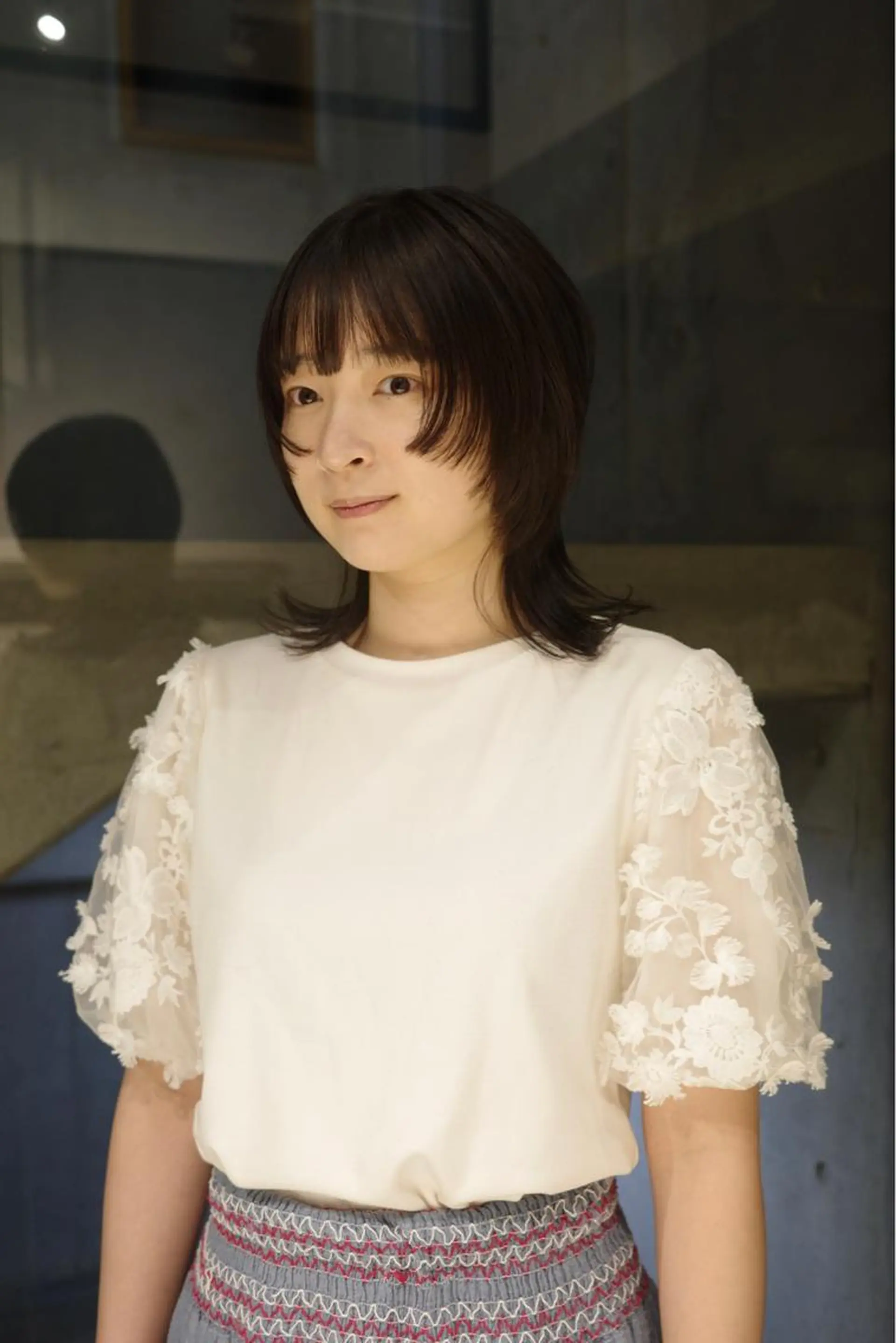 ミディアム NERO 眞下秋歩のヘアスタイル