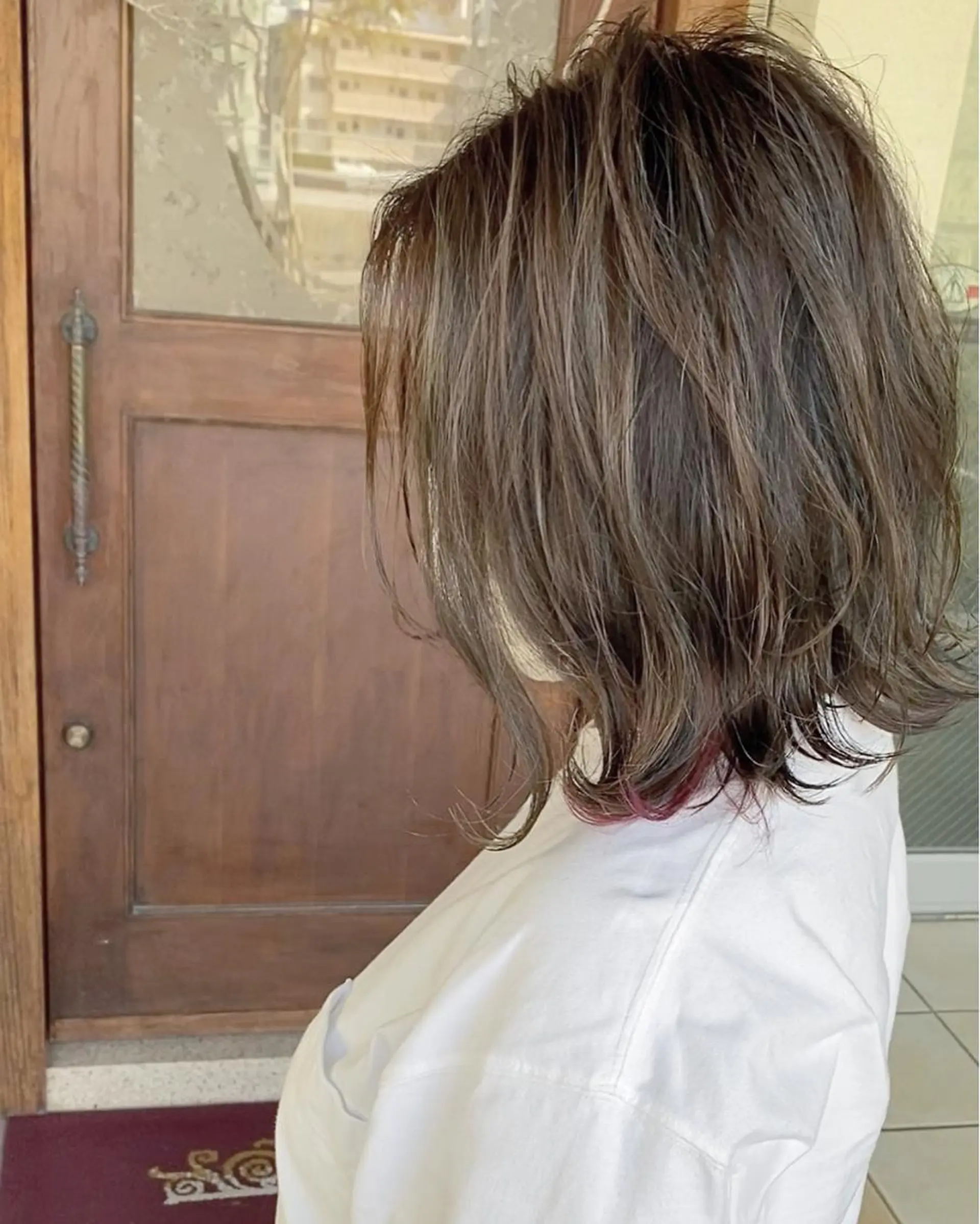 ミディアム カラー ハイライトカラー インナーカラー ハイライト カット ヘアカラー grand juteのヘアスタイル