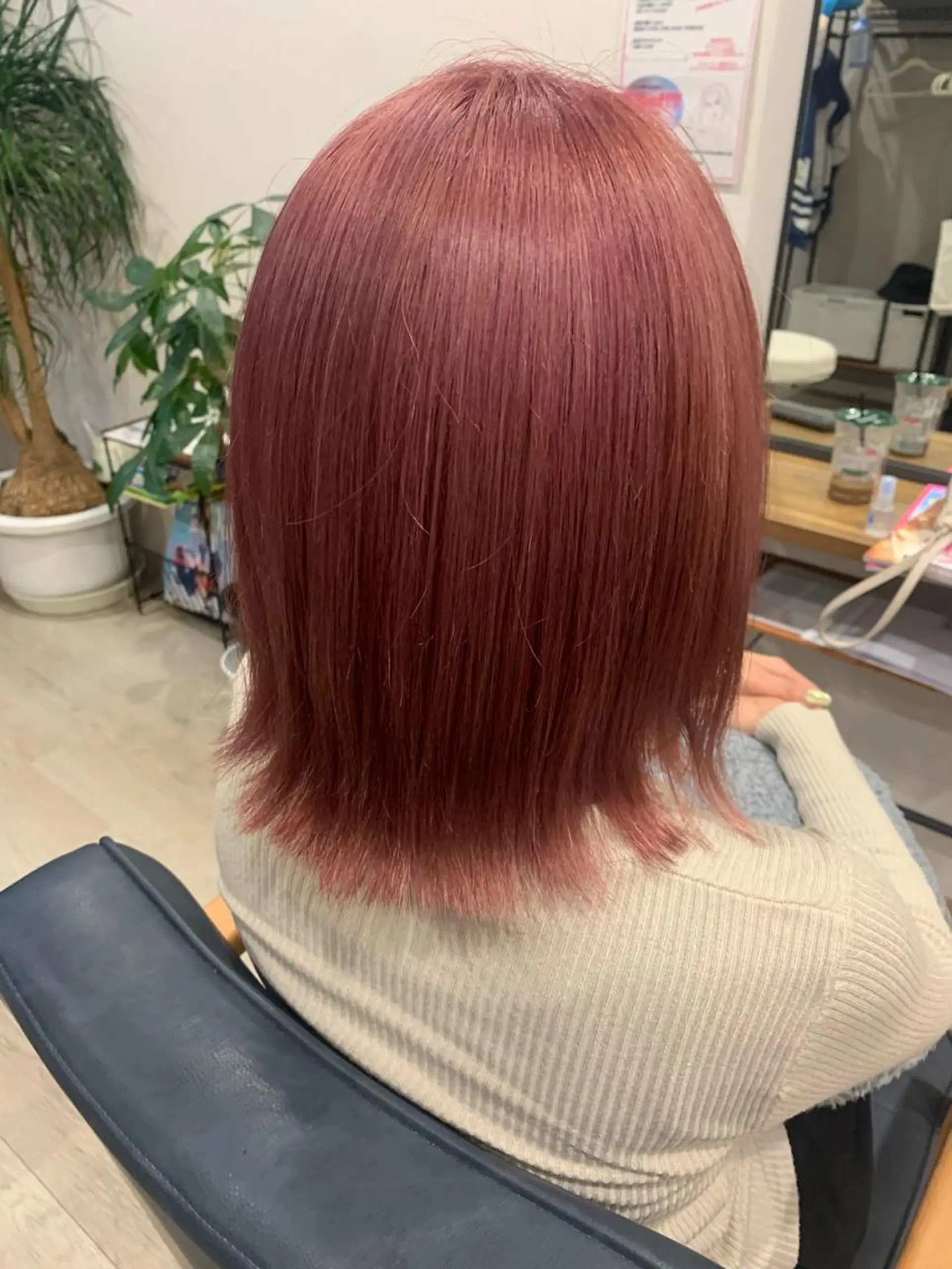 カラー ブリーチ ピンクカラー hair & spa Nalu所属・hair & spa Naluのヘアスタイル