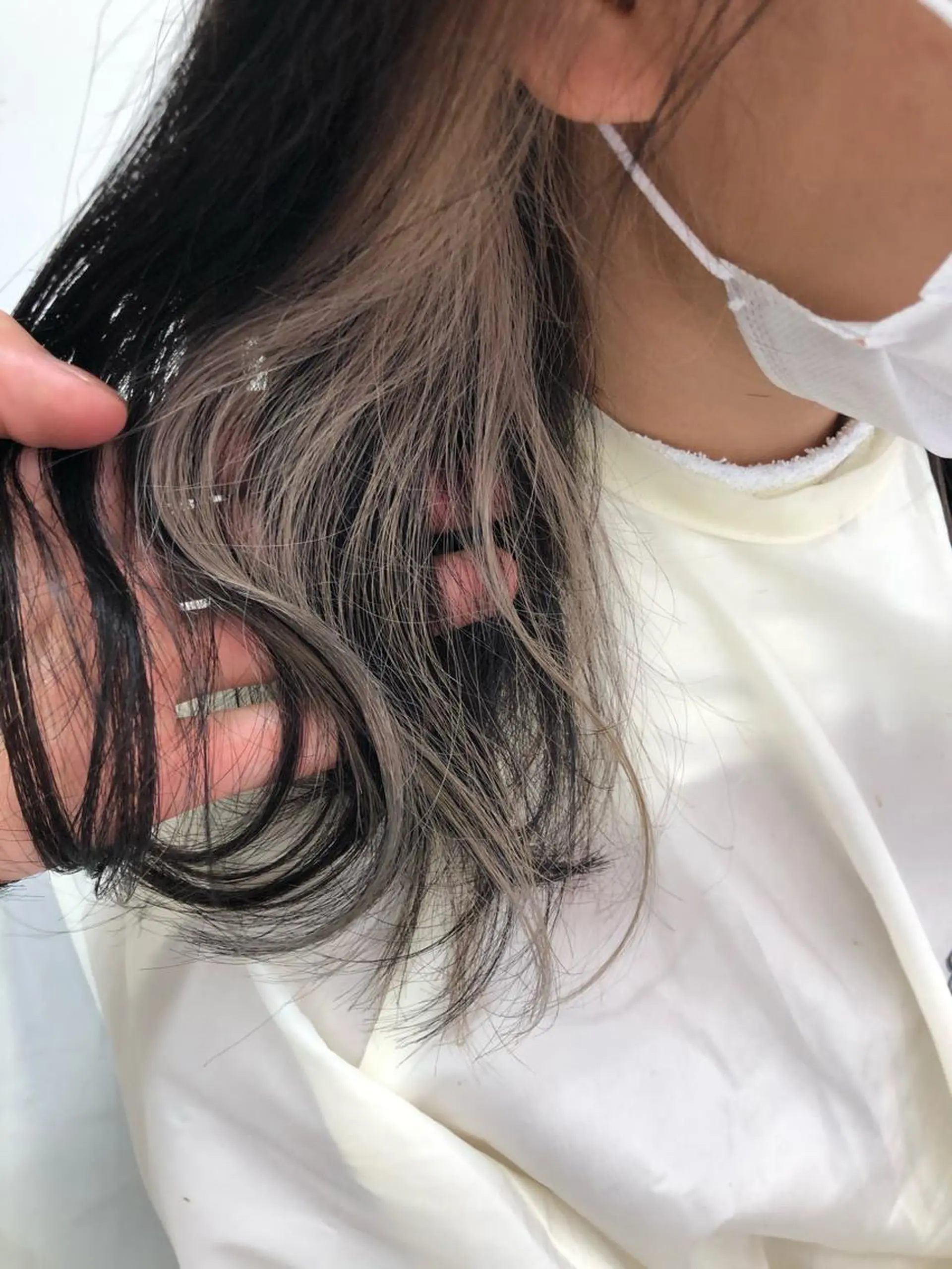 カラー レイヤーカット 早崎太生のヘアスタイル