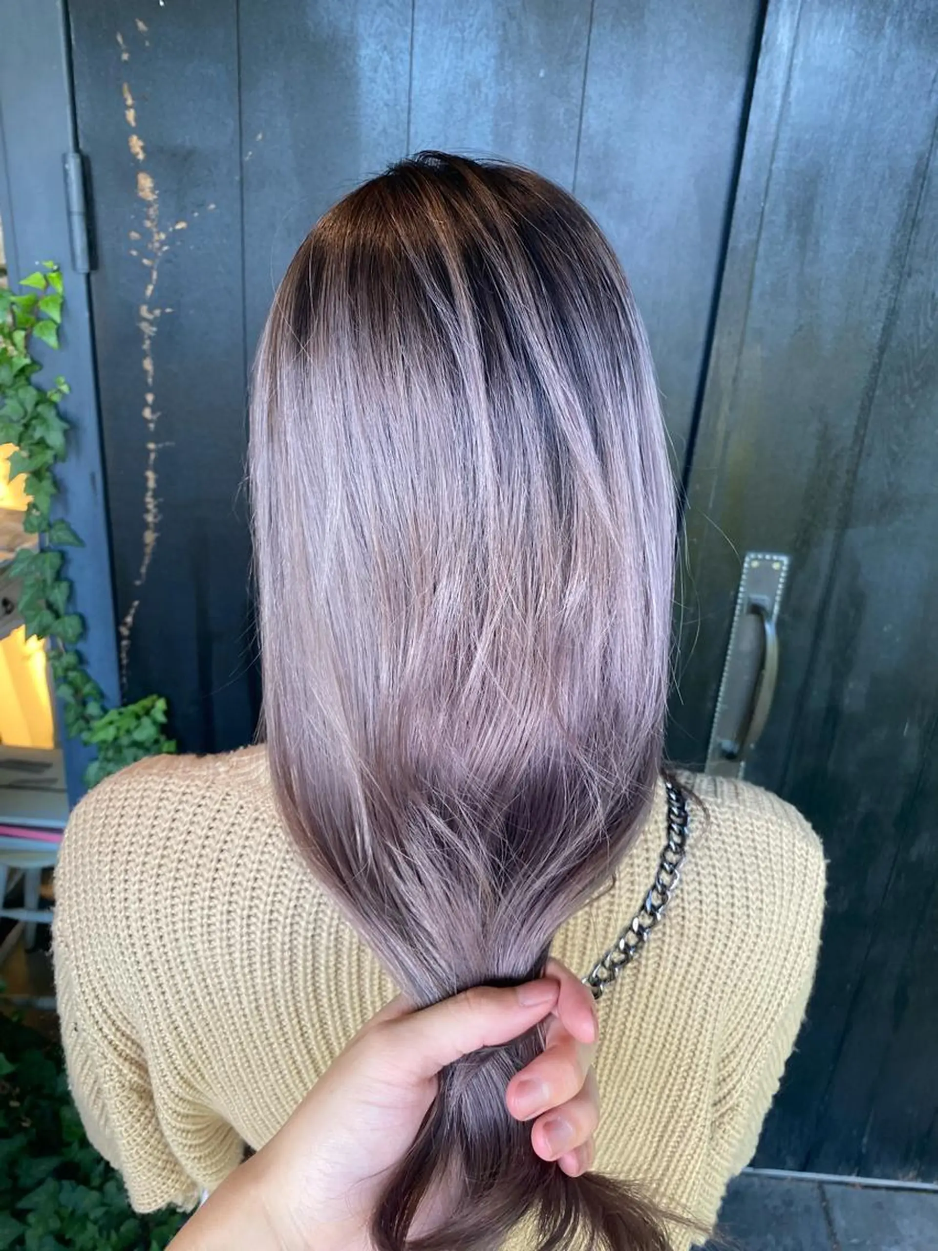 ロング カラー ヘアカラー トリートメント 鈴木 漱一郎のヘアスタイル