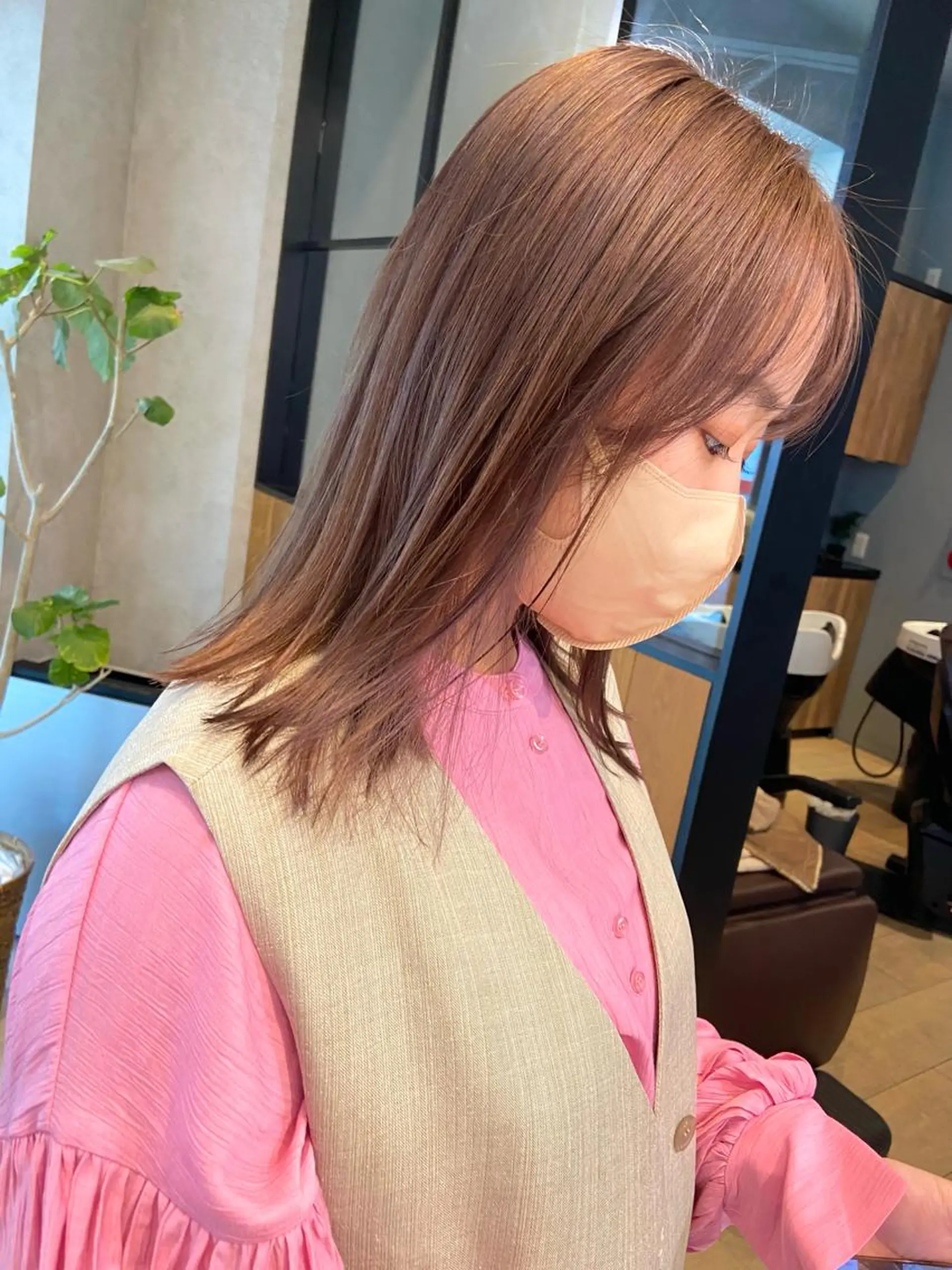 ミディアム カラー ベージュカラー ブリーチ ラベンダーカラー ラベンダーピンク ピンクカラー GLROW haruhiのヘアスタイル