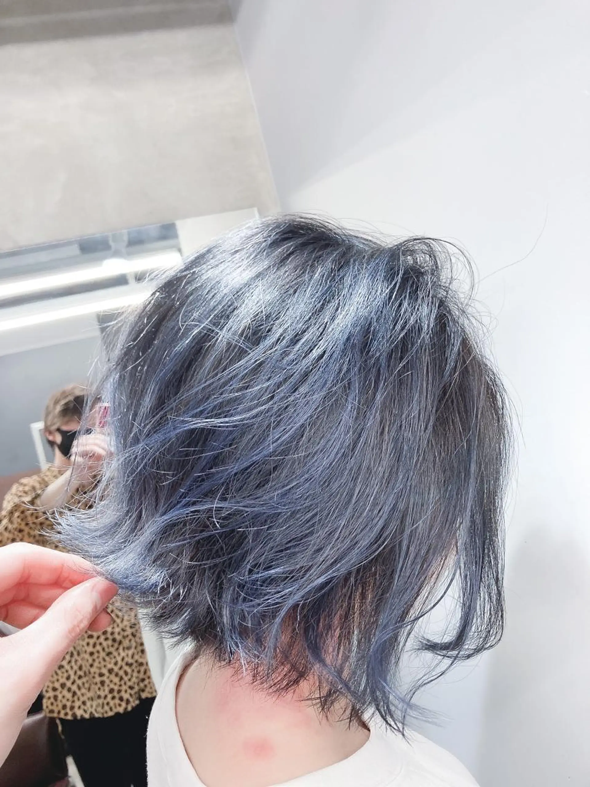 セミロング カラー ヘアアレンジ メンズ 朝が楽になる🔴 縮毛矯正🍎カイトのヘアスタイル