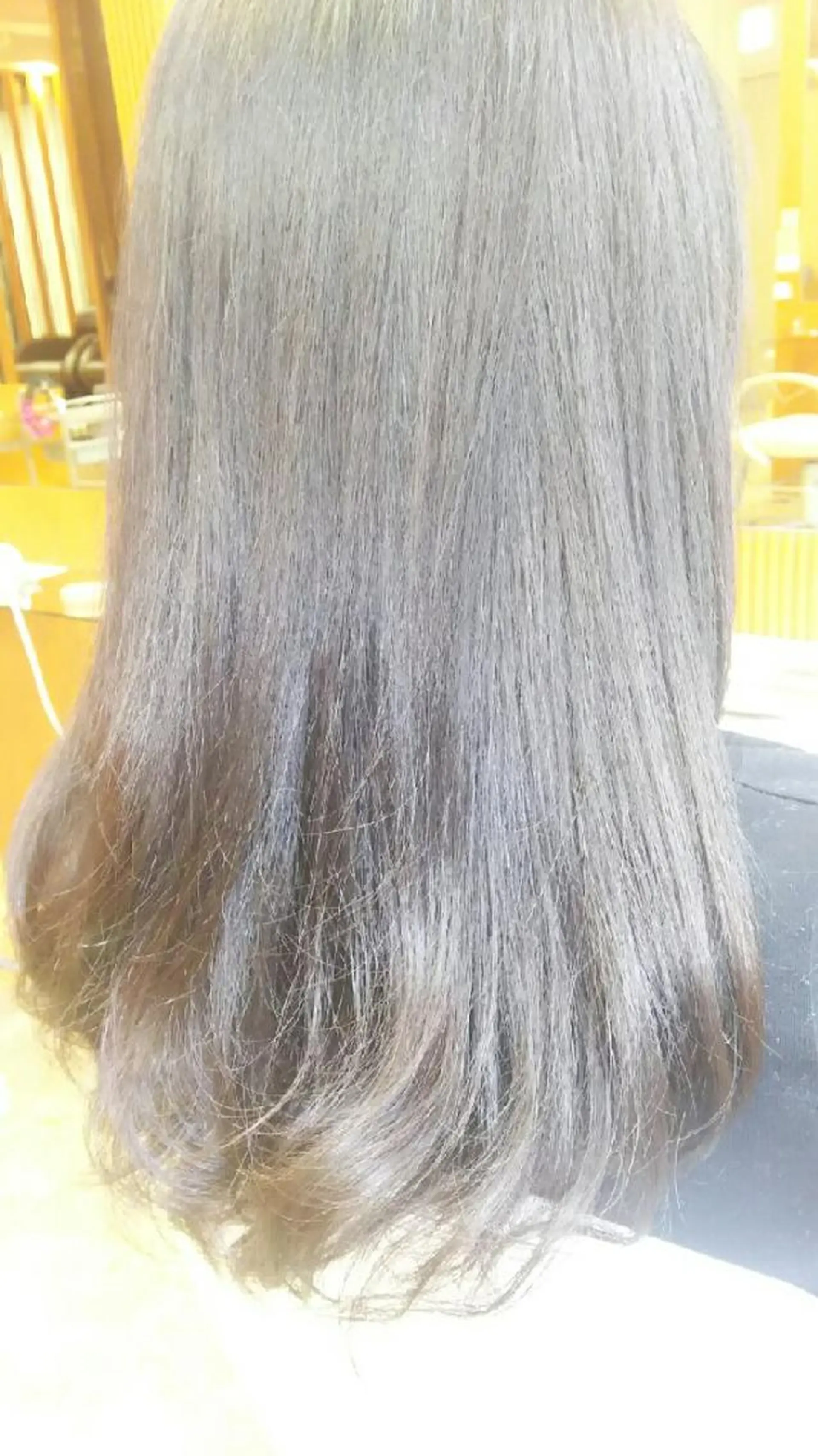 ロング カラー グラデーションカラー 脇田 雄大のヘアスタイル