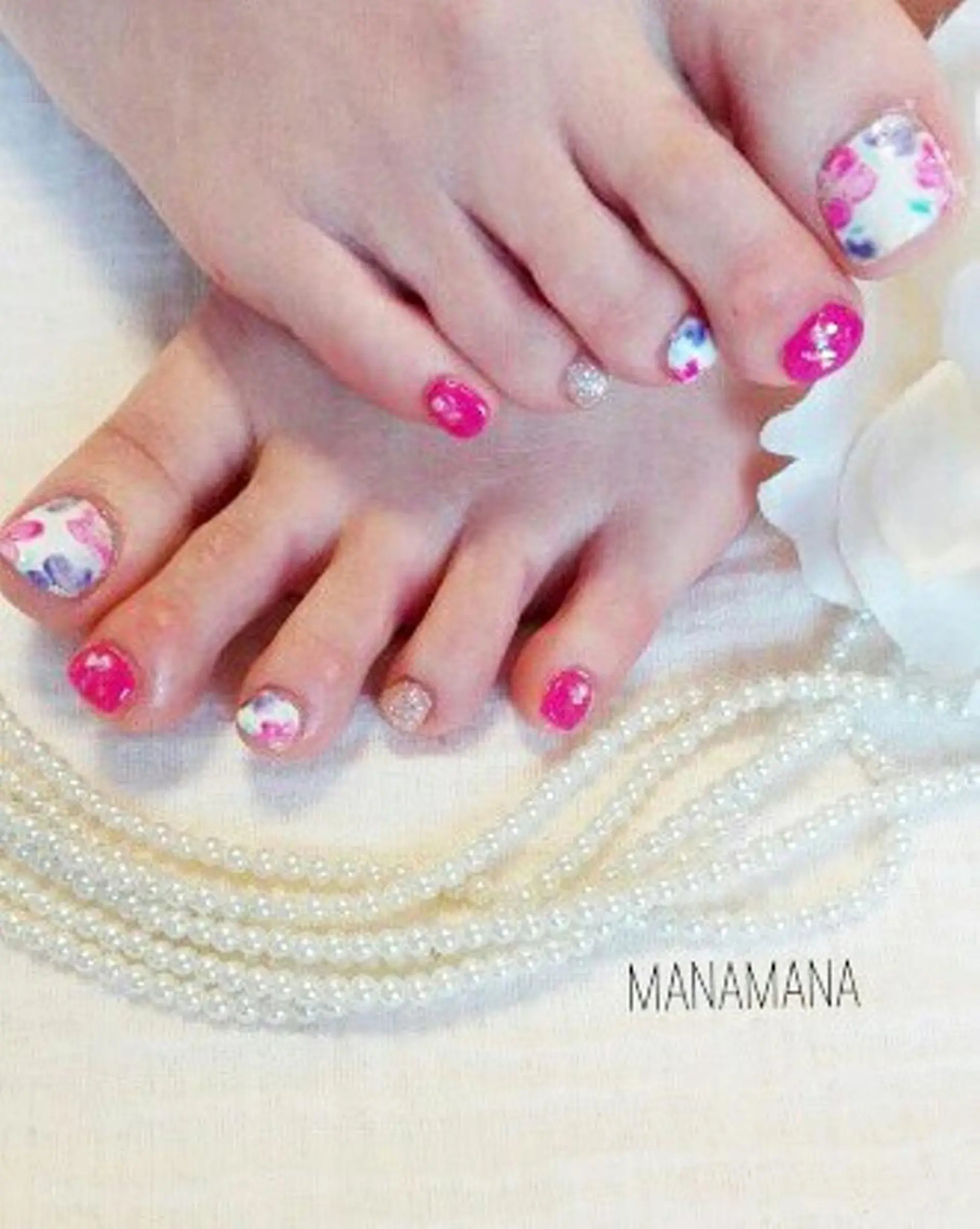 ネイル アートネイル フラワーネイル フットネイル MANA MANAのネイルデザイン