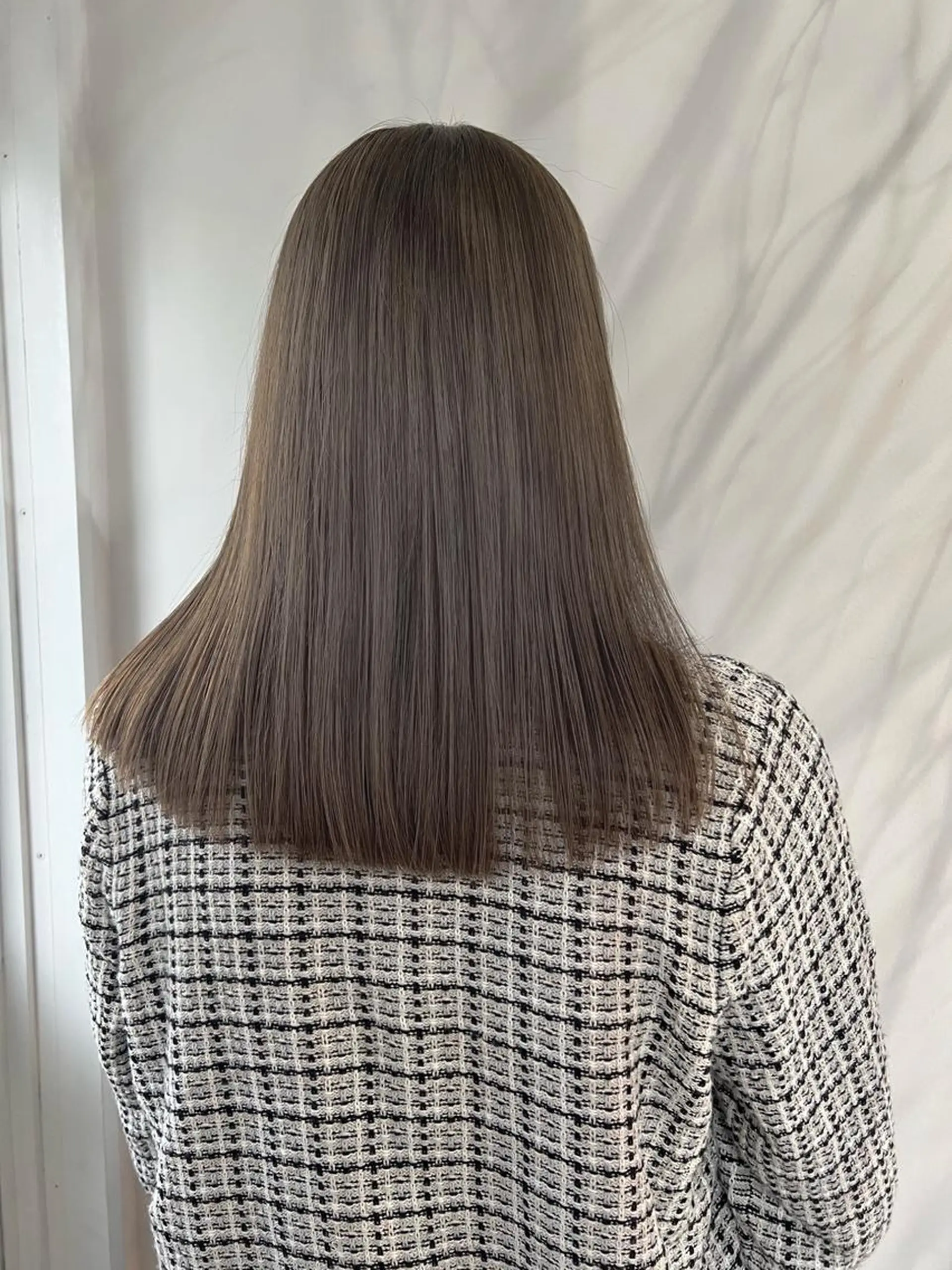 セミロング カラー silo所属・silo MOKA 顔周りカット🦦のヘアスタイル