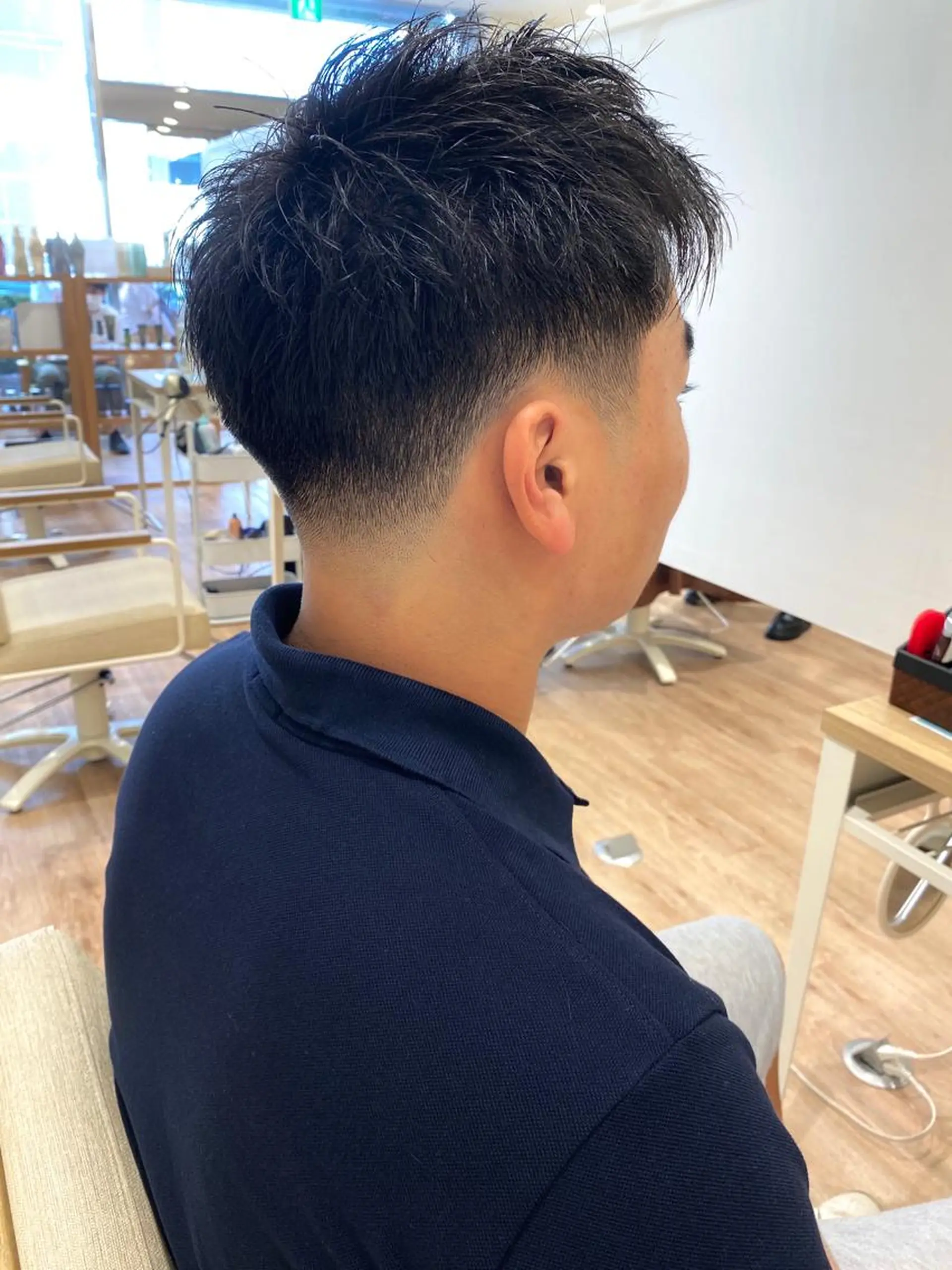 ショート メンズ フェードカット ボブとパーマの達人 美容室難民の方は是非のヘアスタイル