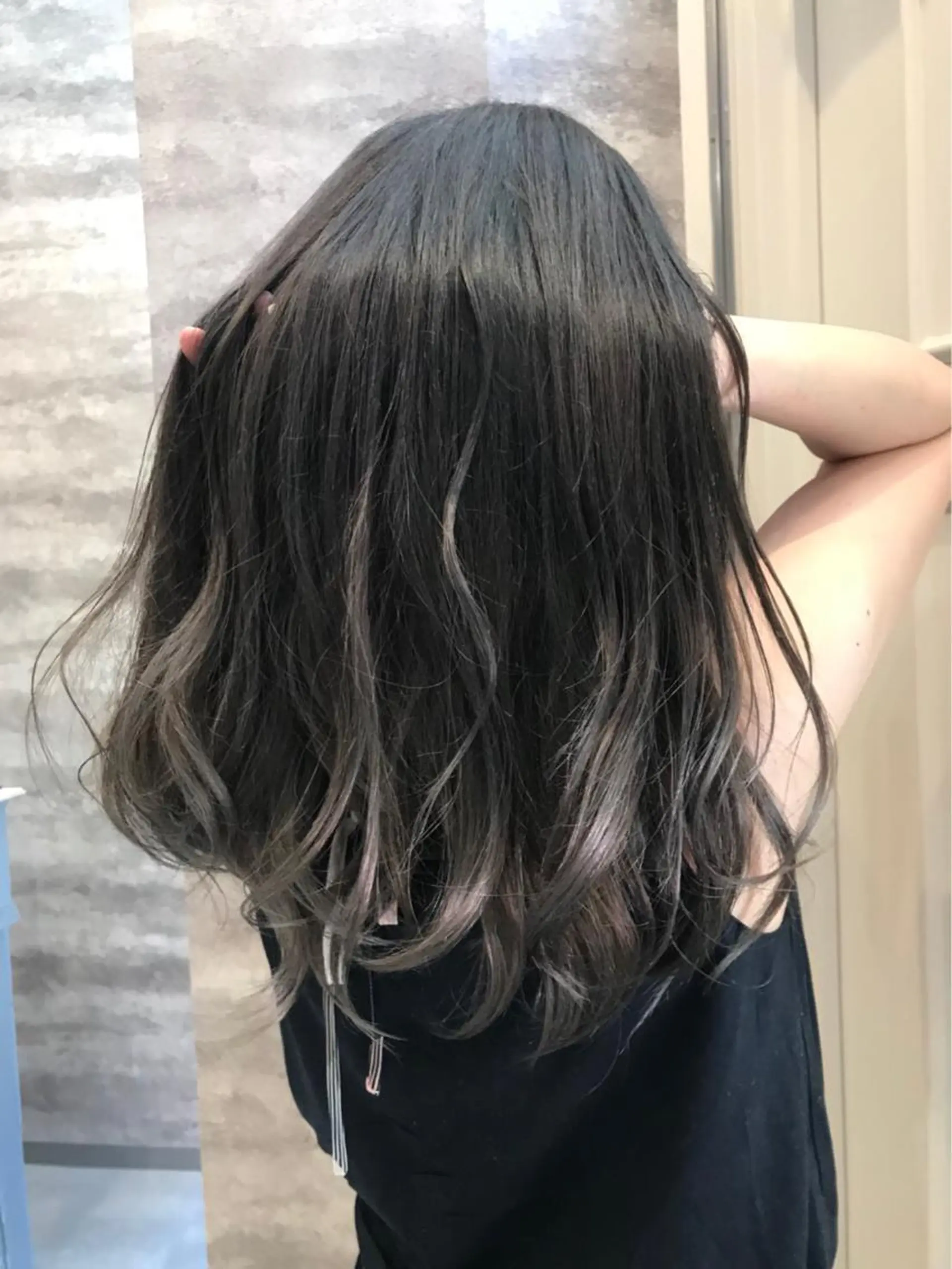 ロング カラー グラデーションカラー グレージュ シルバー ホワイトシルバー 💈Blanco💈 カラー&ケア🌈のヘアスタイル
