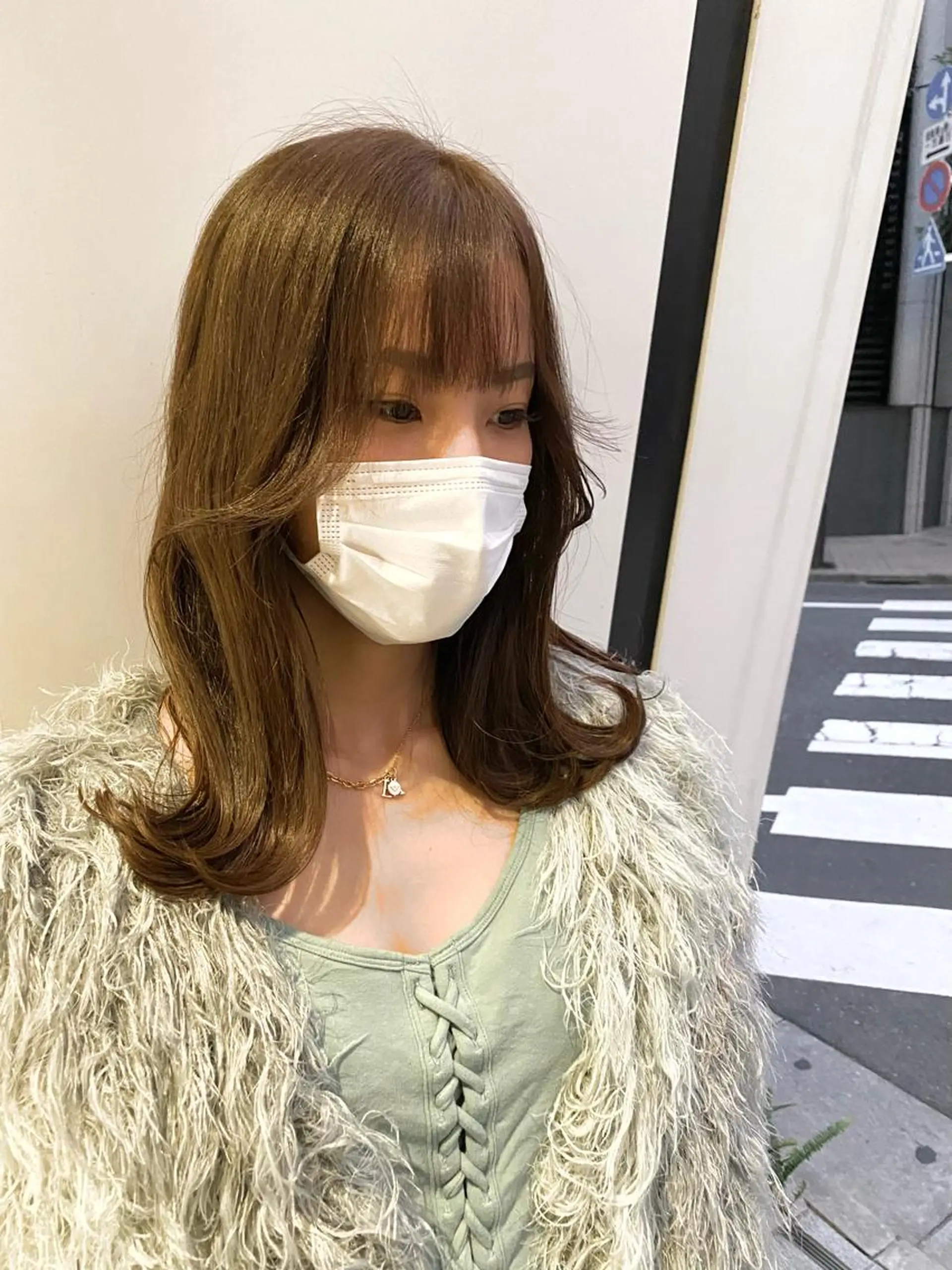 セミロング カラー バレイヤージュ ベージュカラー ブリーチ ケアブリーチ 透明感カラー カット トリートメント opus 店長大和 レイヤー/赤み消しのヘアスタイル