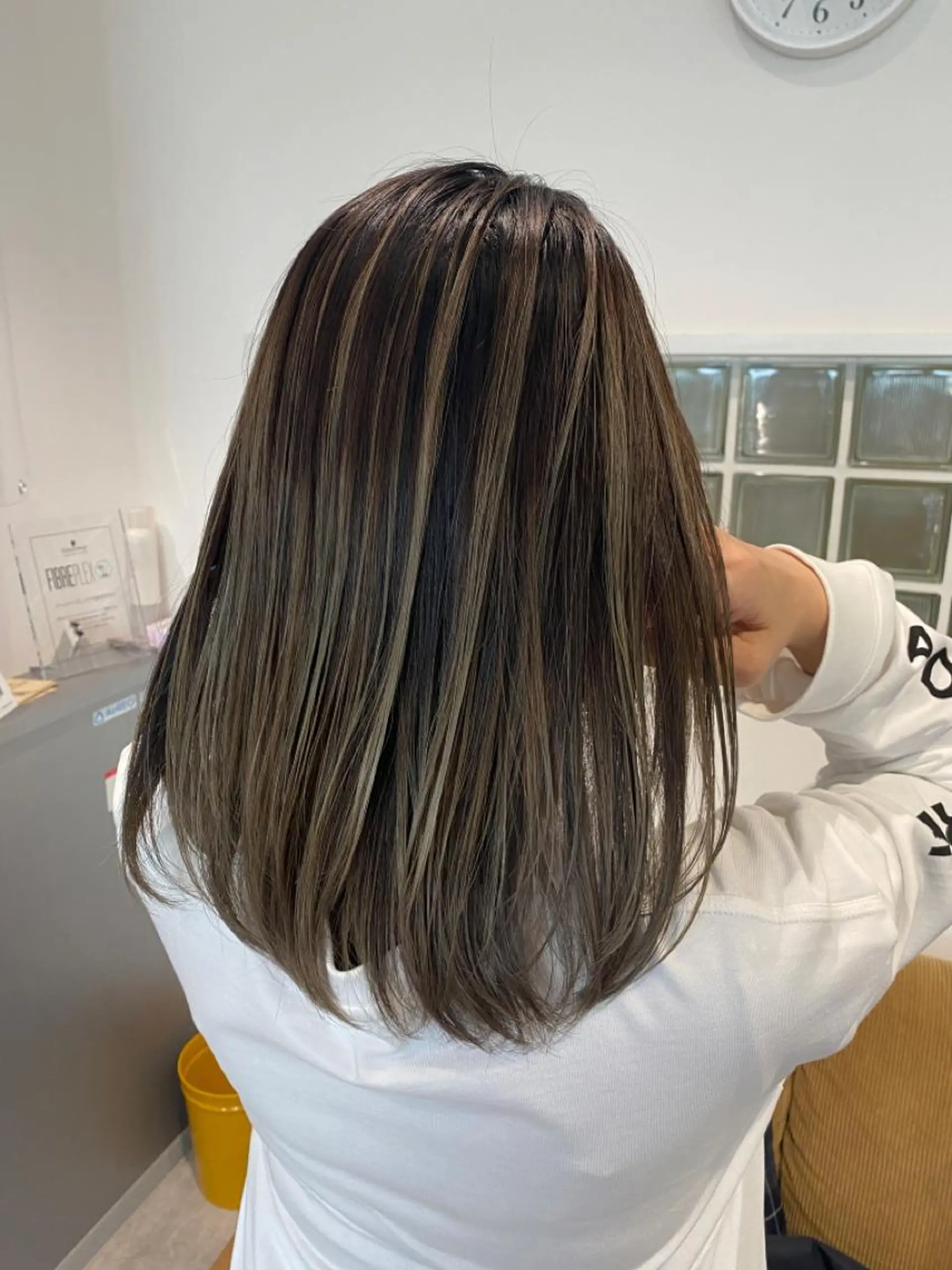 ミディアム カラー バレイヤージュ レイヤーカット トリートメント JIL BLAN 京都のヘアスタイル