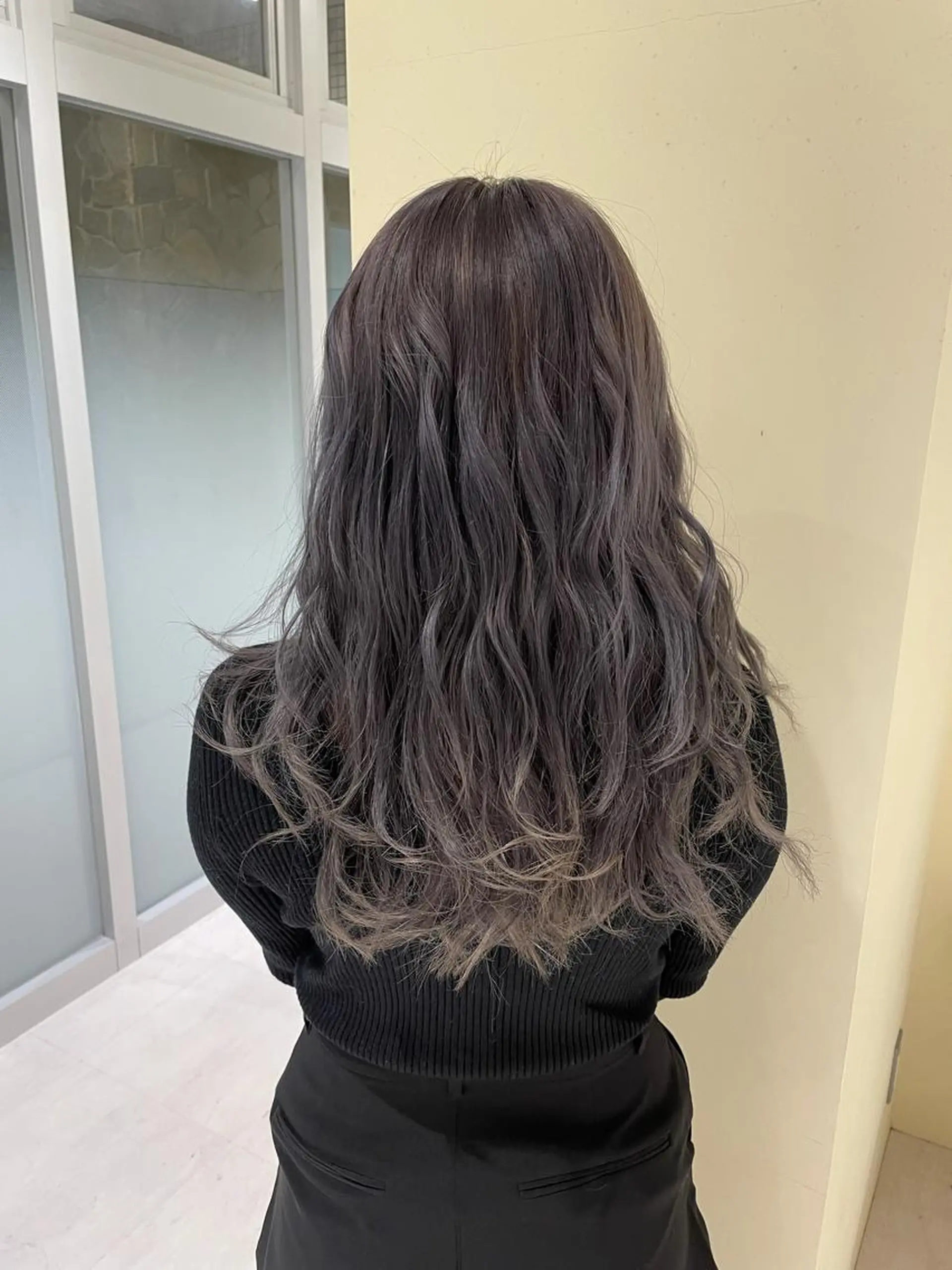 ロング カラー ヘアカラー トリートメント EARTHセンター南店所属・宮澤 理久のヘアスタイル
