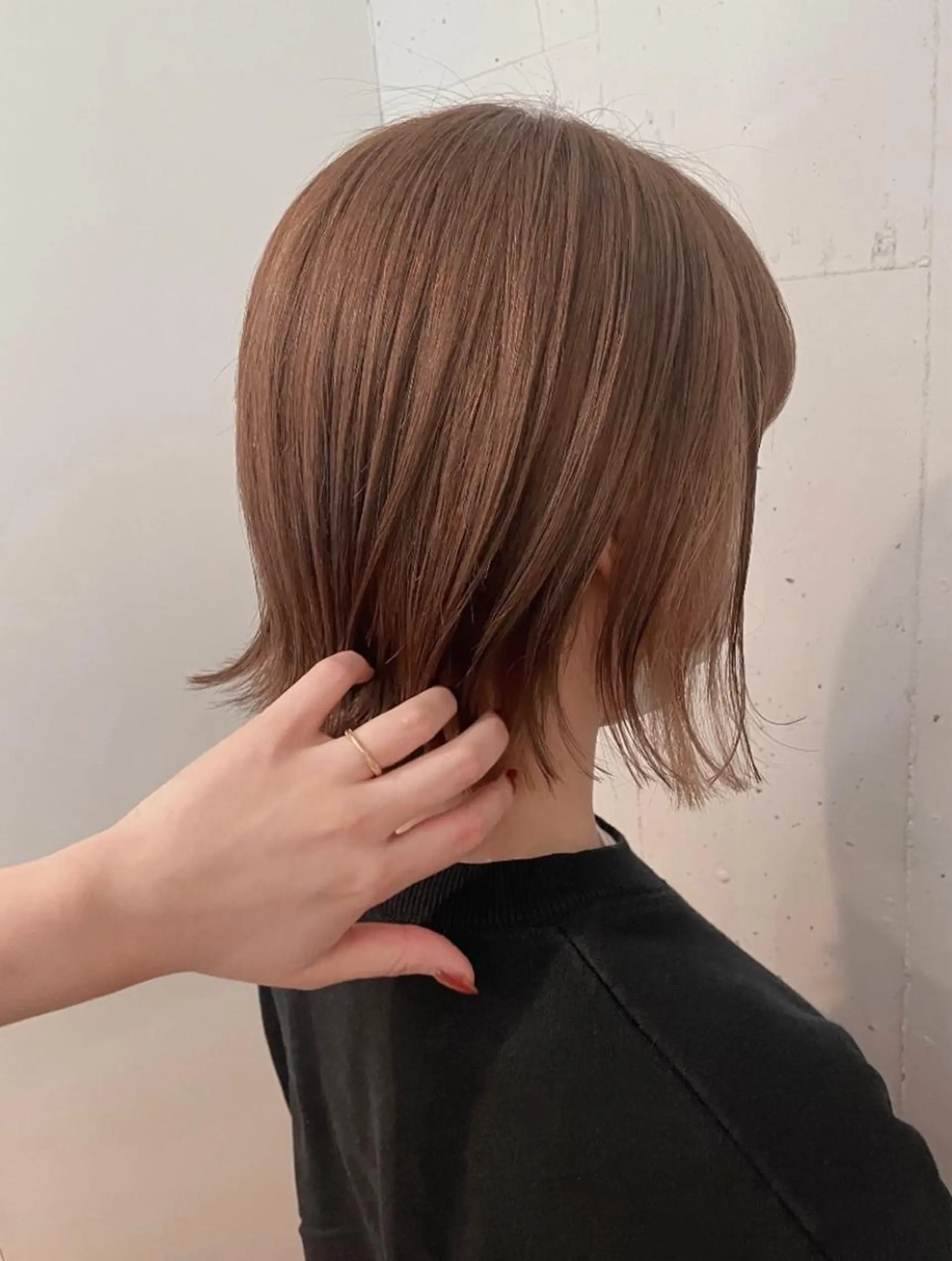 ミディアム カラー 中元 美月のヘアスタイル