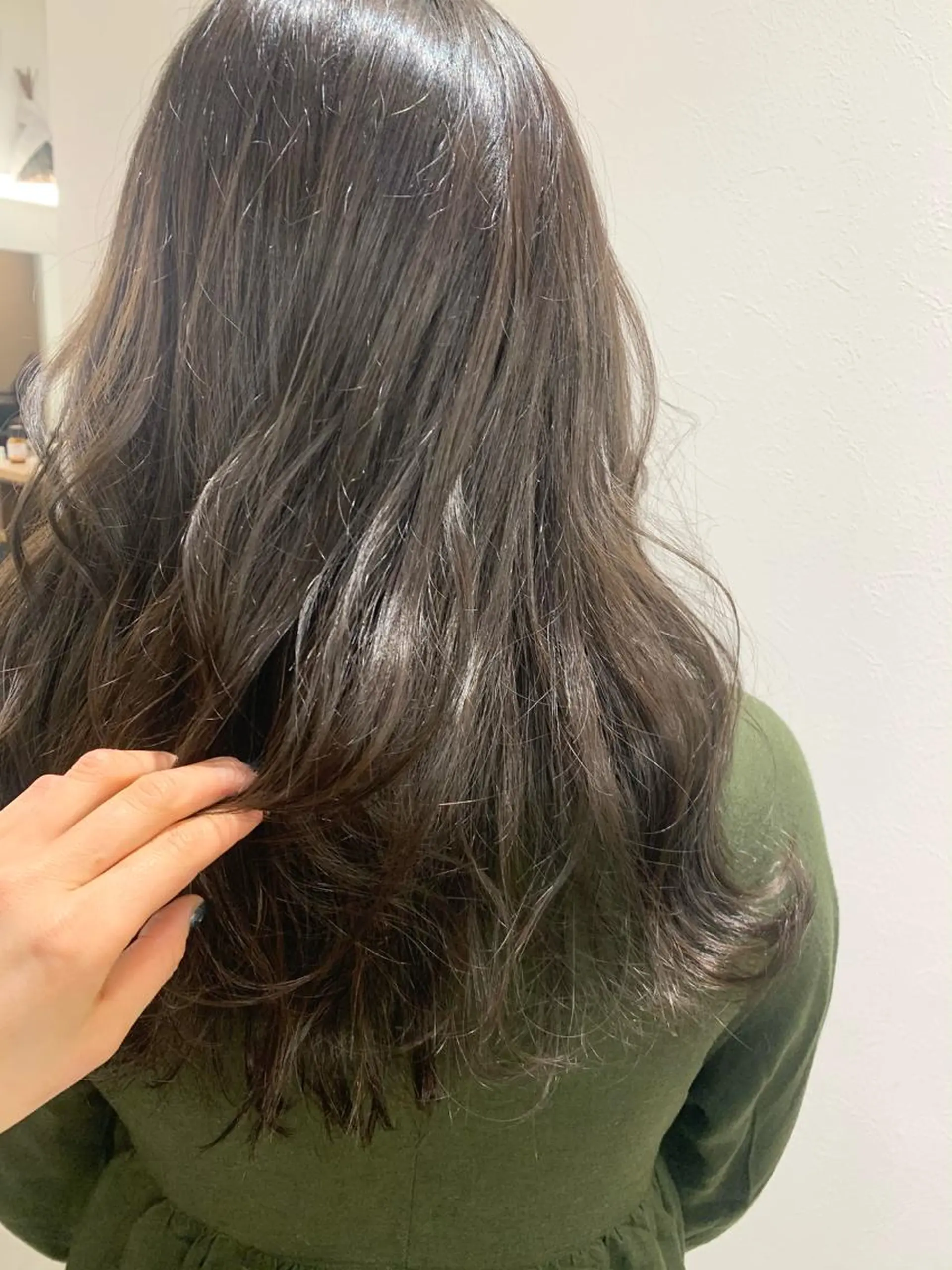 ロング カラー Stir maison[ステアメゾン]所属・layer cut /MIKUのヘアスタイル