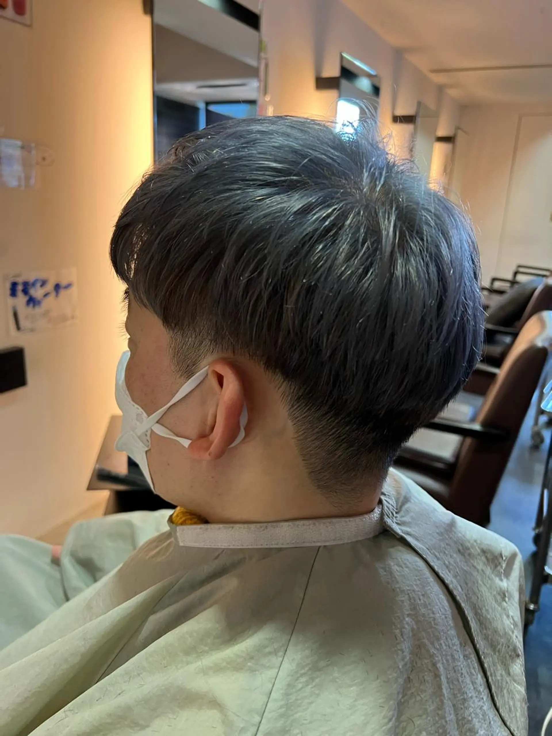 カラー メンズ 中井 一葉のヘアスタイル