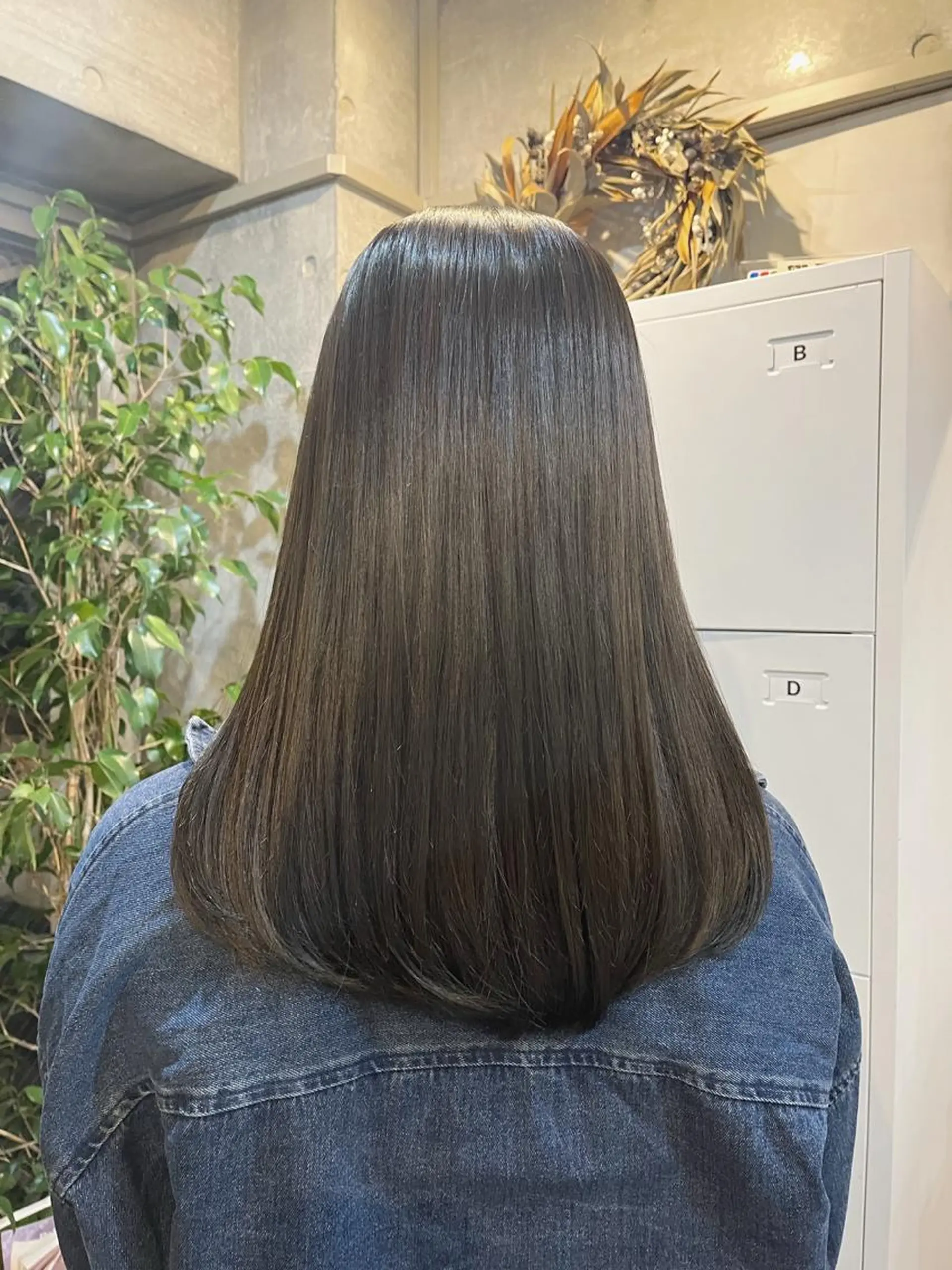 ロング ヘアカラー トリートメント 藤澤 夏実/インナーカラーのヘアスタイル