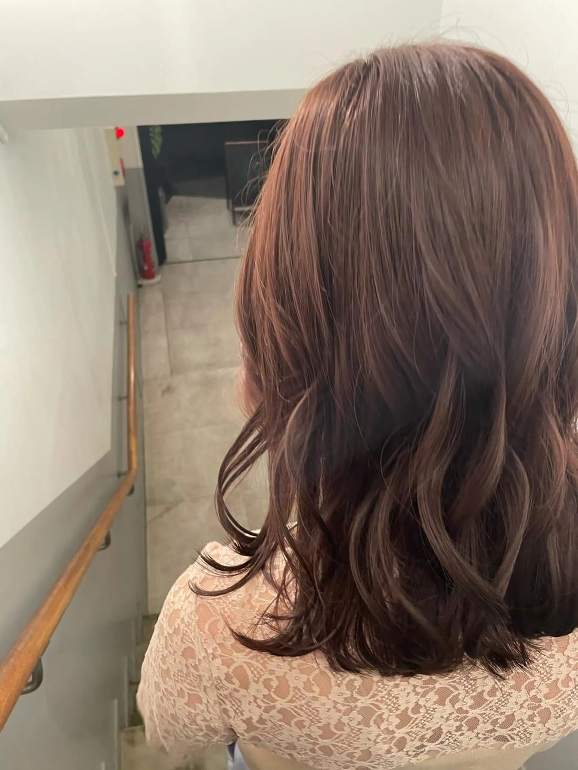 カラー ブリーチ ブリーチなしカラー 🦄垢抜けボブ特化× 暖色カラー未来🦄のヘアスタイル