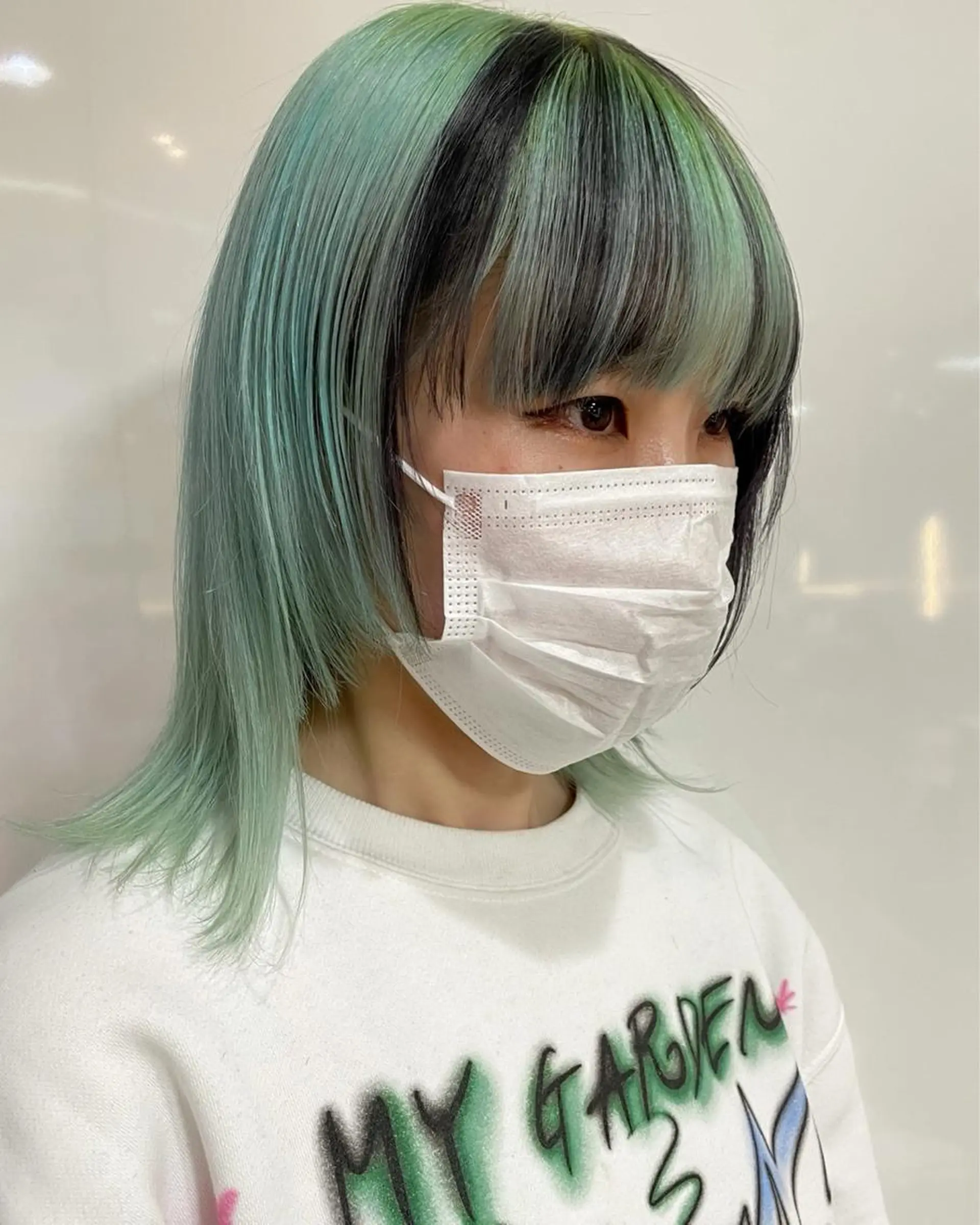 ミディアム カラー ハイトーン/ブリーチ /ウルフ⛓️MAKIのヘアスタイル