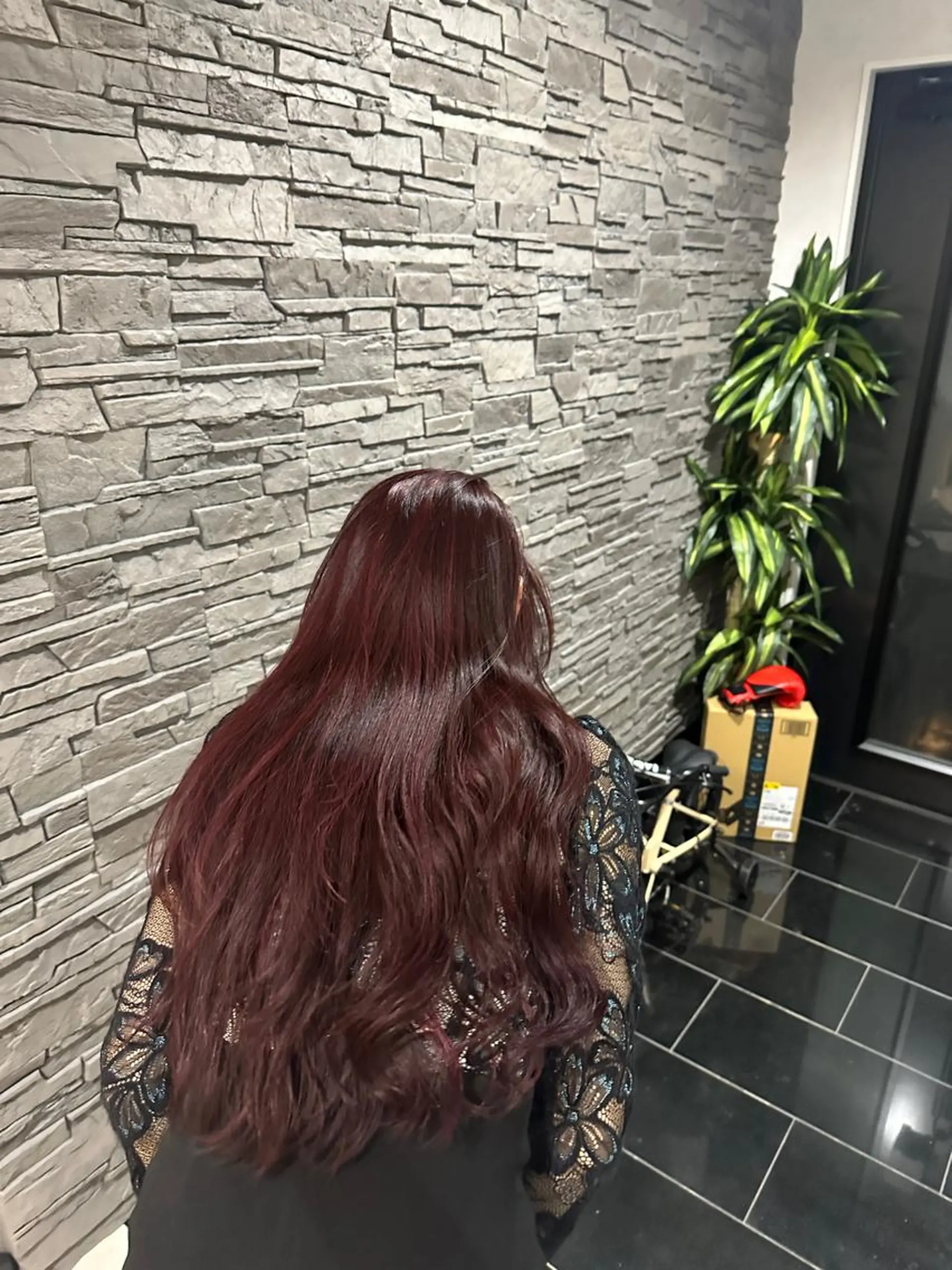 ロング カラー ヘアカラー Designer EGGのヘアスタイル