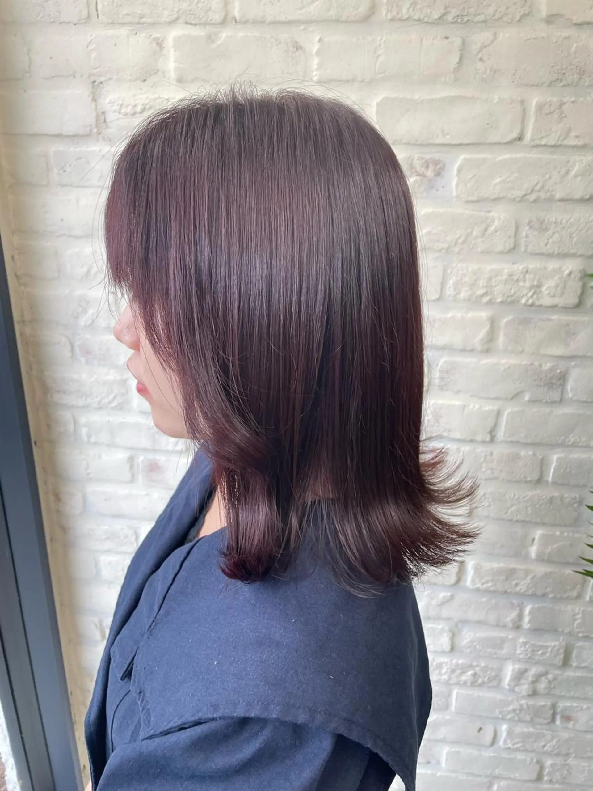 ミディアム カット ヘアカラー テラダ ユウシンのヘアスタイル