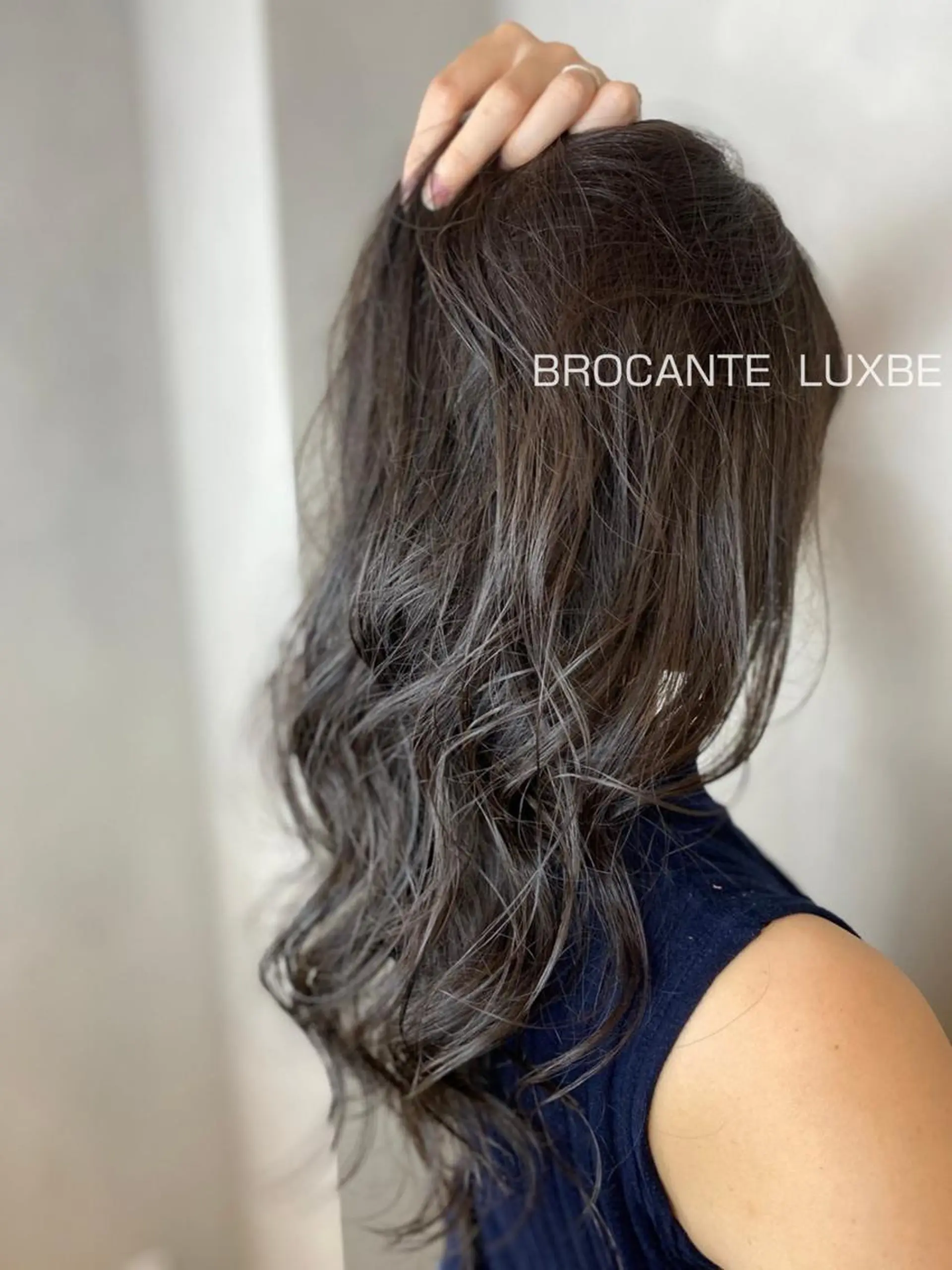 ロング カラー 透明感カラー シルバー カット ヘアカラー トリートメント BROCANTE✂︎ karasawa.nのヘアスタイル