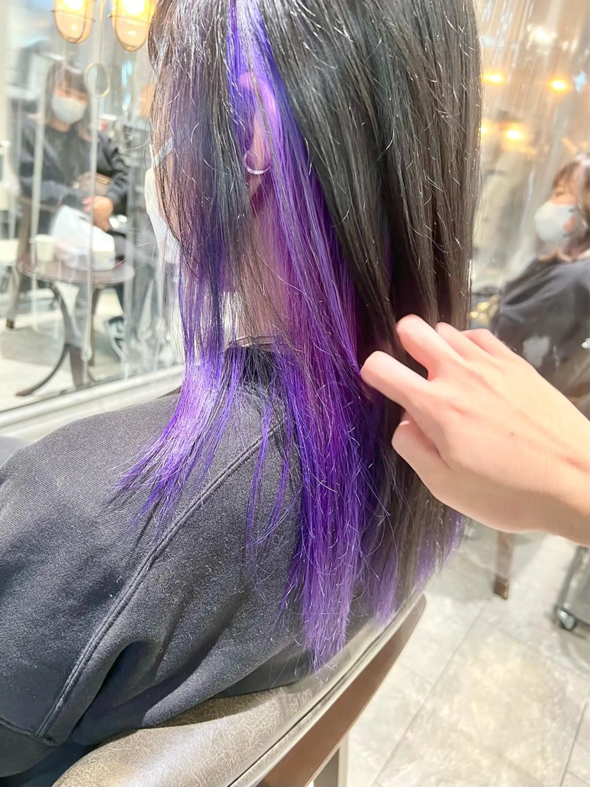 ロング カラー ヘアアレンジ ネイル ヘアカラー トリートメント ヘッドスパ ヘアセット 🌈インナーカラー ‘ショウマ’🌈のヘアスタイル