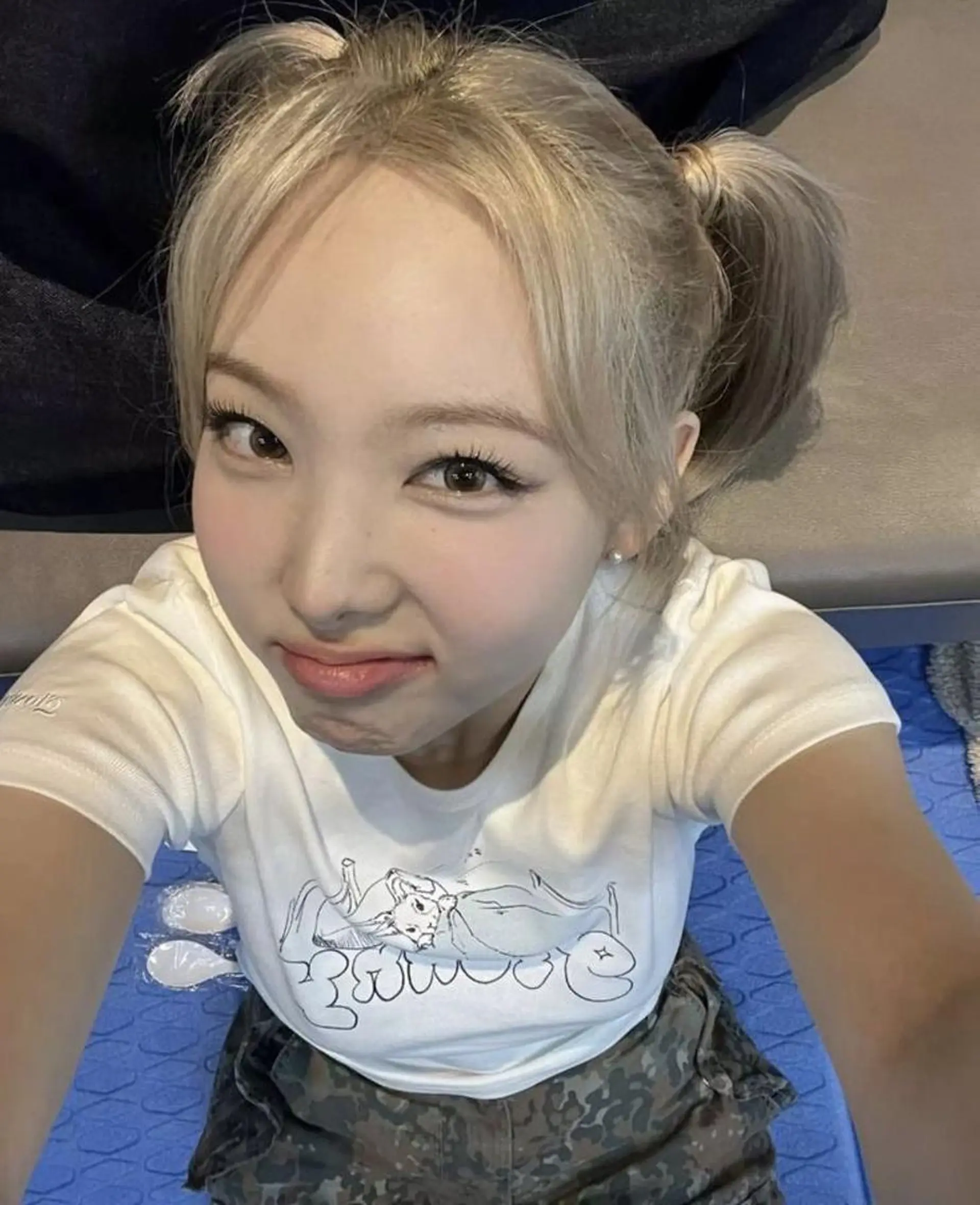 ロング ハイトーン/ケア ブリーチ/sEnAのヘアスタイル