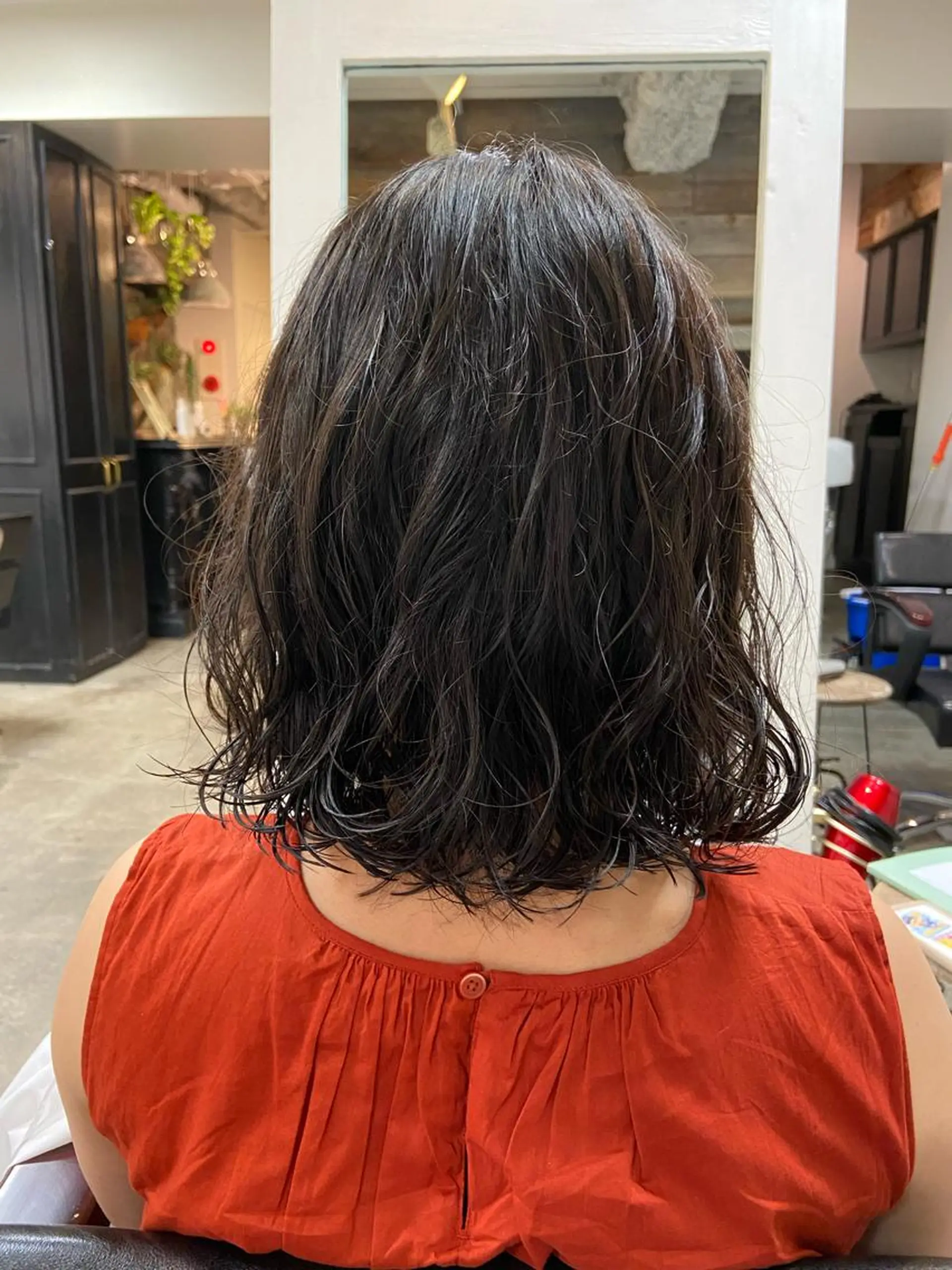 ミディアム パーマ ミディアムパーマ KAEDE【似合わせ 垢抜けヘア】のヘアスタイル