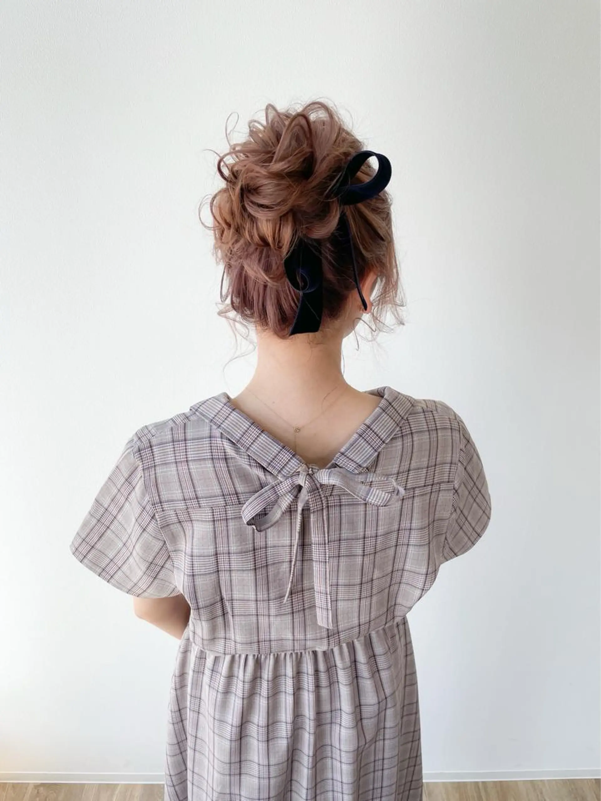 ロング カラー ヘアアレンジ autre所属・大久保 ひでなりのヘアスタイル