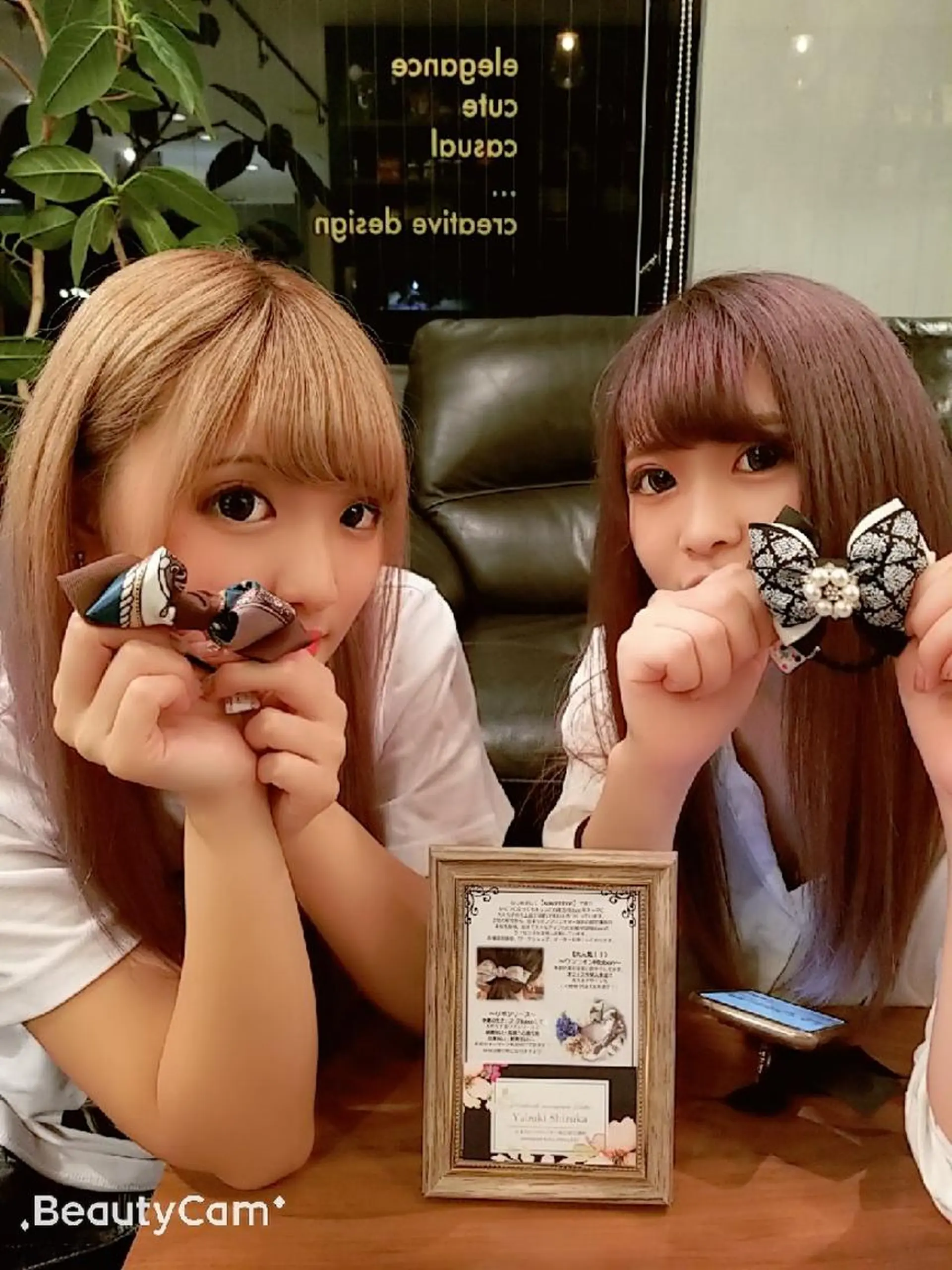 カラー アッシュ ベージュカラー ブリーチ パープルアッシュ ユニコーンカラー Hair&Spa Fleur CHERE所属・HISANAGA YUKAのヘアスタイル