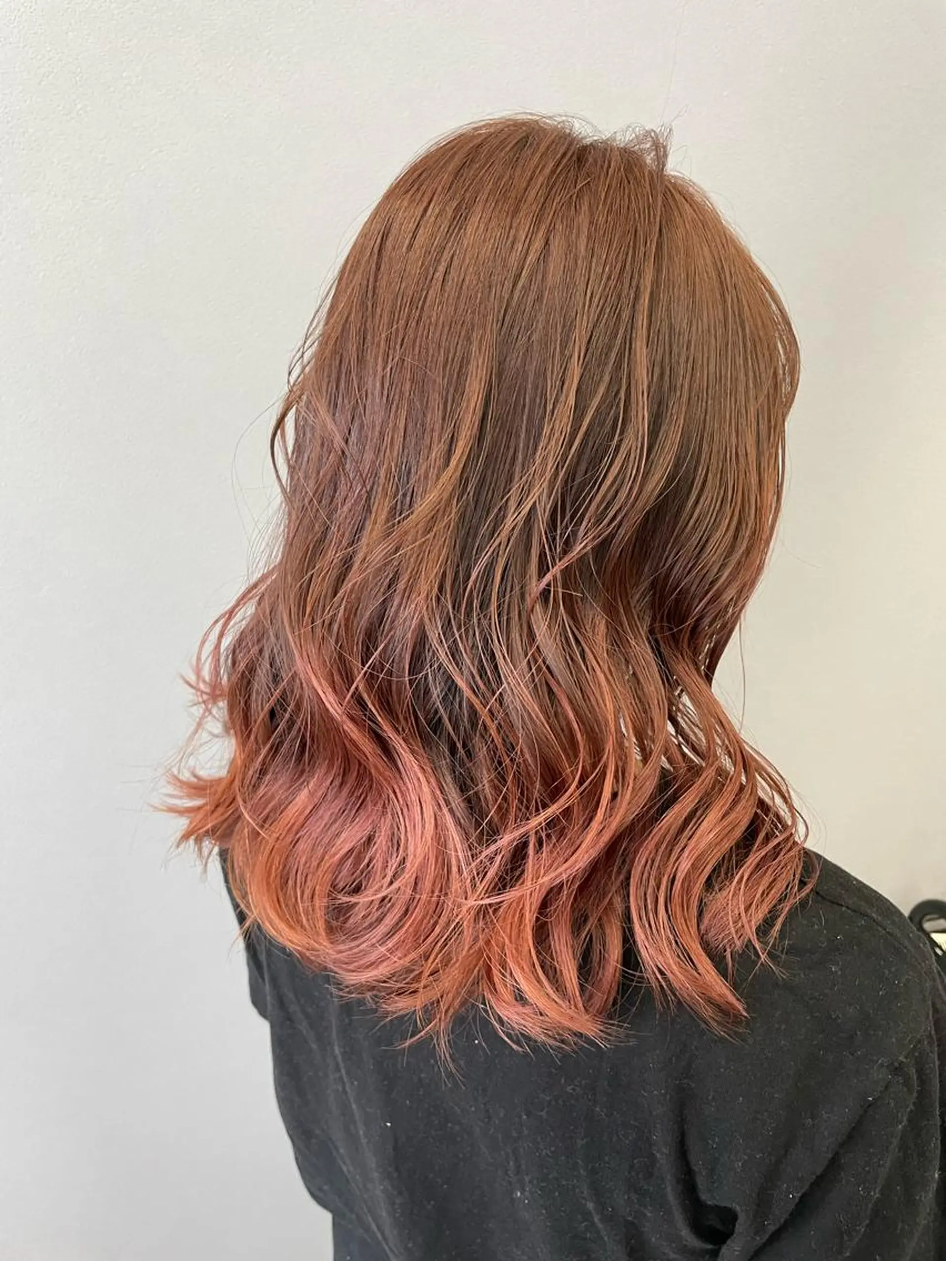 ミディアム カラー ate.心斎橋 RYUKAのヘアスタイル