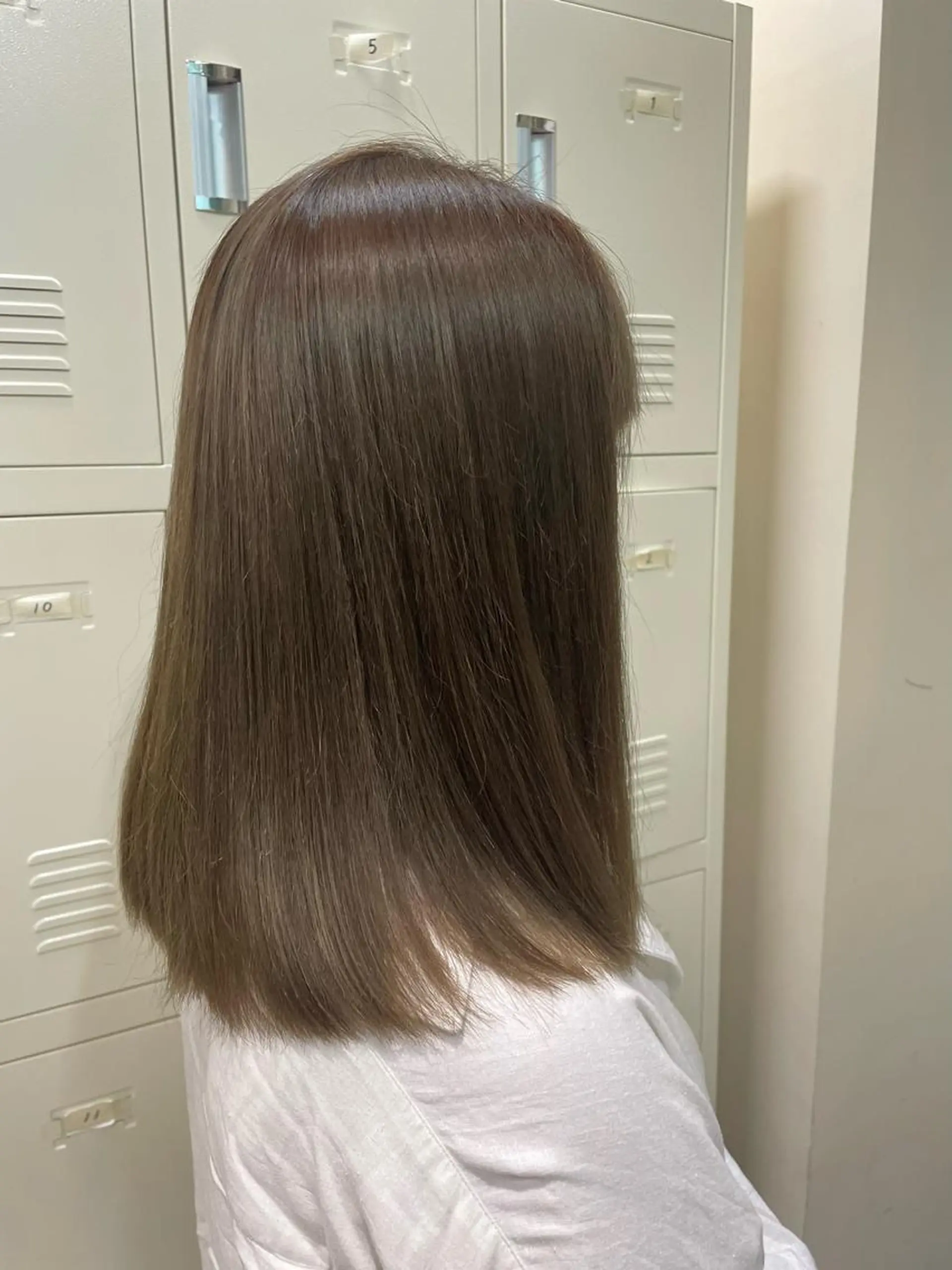 ミディアム kotona フジイのヘアスタイル