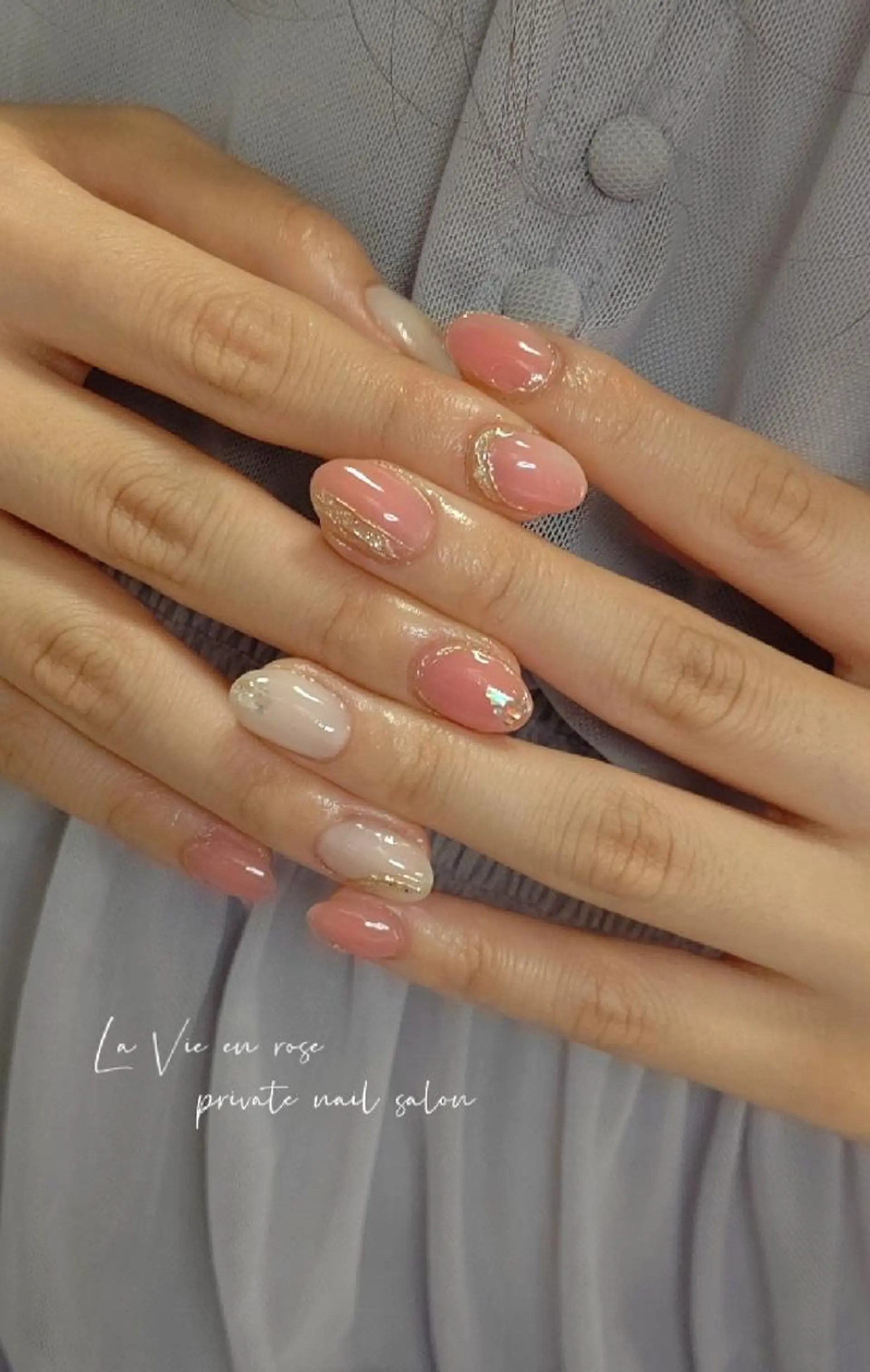 ネイル ラヴィアン ローズのネイルデザイン