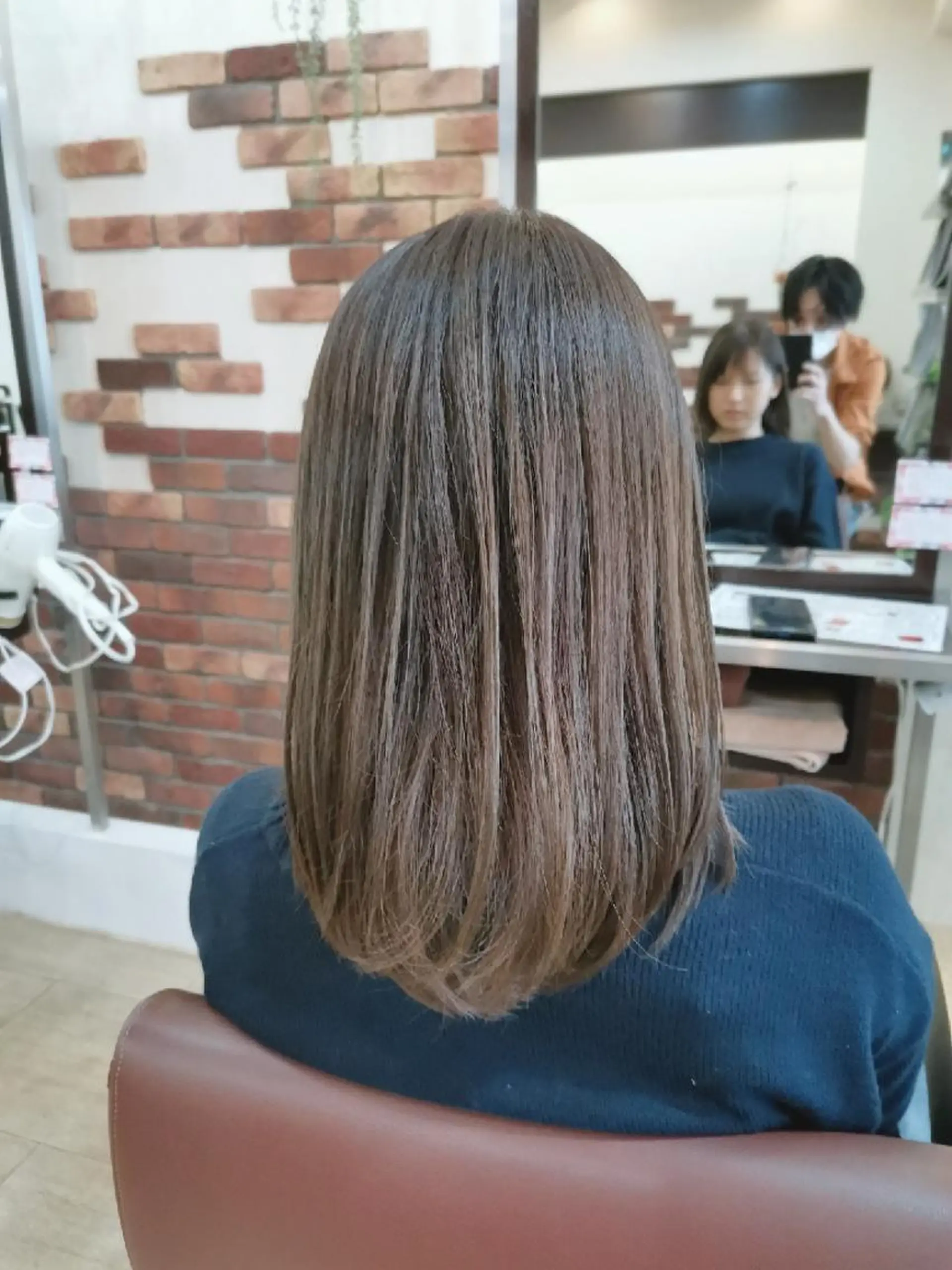 ミディアム カット ヘアカラー トリートメント FLAVOR OF HAIR所属・シークレットカラー 中谷良成のヘアスタイル