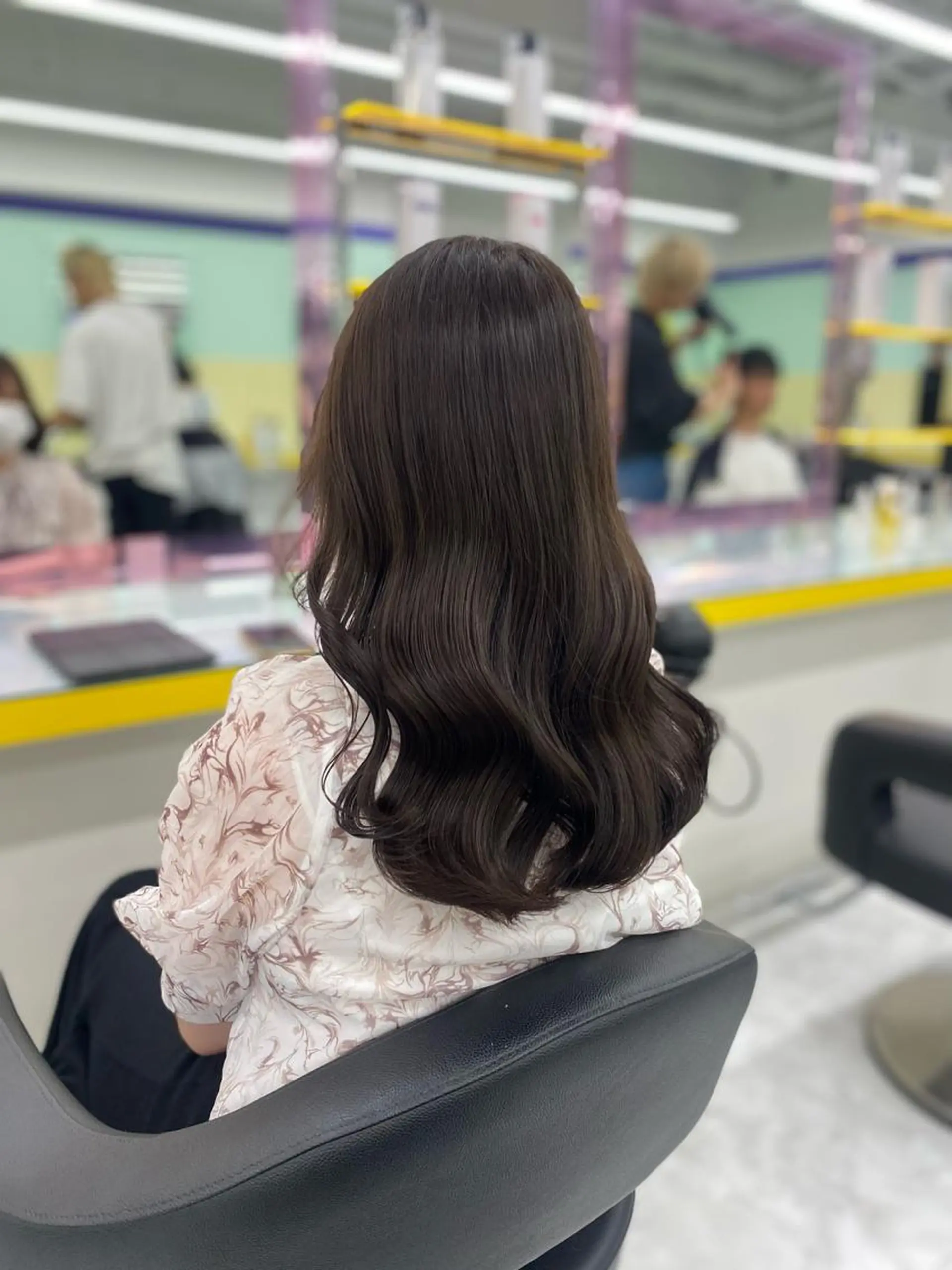 ミディアム カラー パーマ ヘアアレンジ メンズ キッズ ネイル マツエク・マツパ アイブロウ グレージュ ヘアカラー Lumo所属・💖横浜ブリーチなし 💖MIHOのヘアスタイル