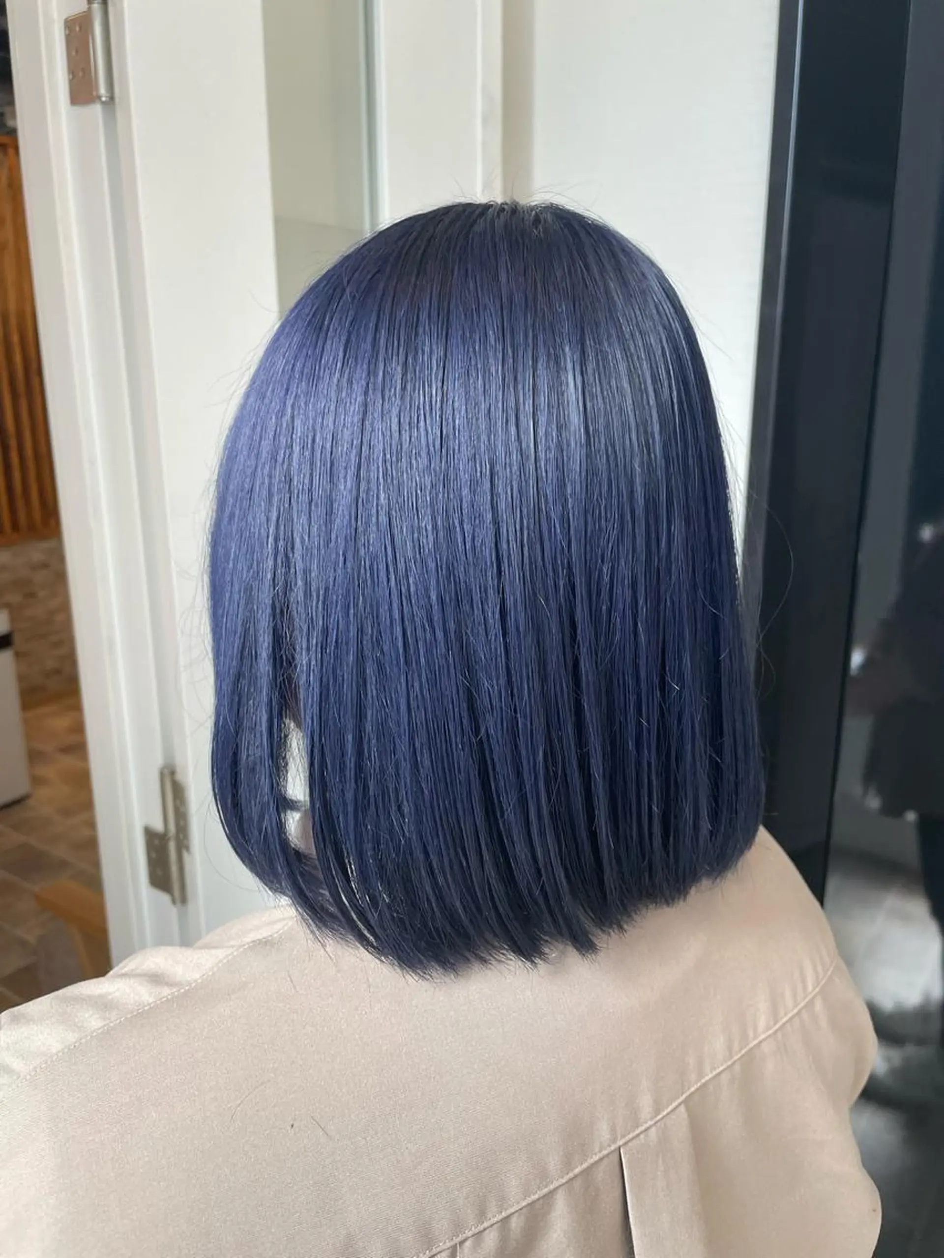 ミディアム 髪質改善 縮毛矯正 酸性ストレート SALOWIN心斎橋Suite店所属・ブリーチ毛にもできる 縮毛矯正|鷹司郎のヘアスタイル