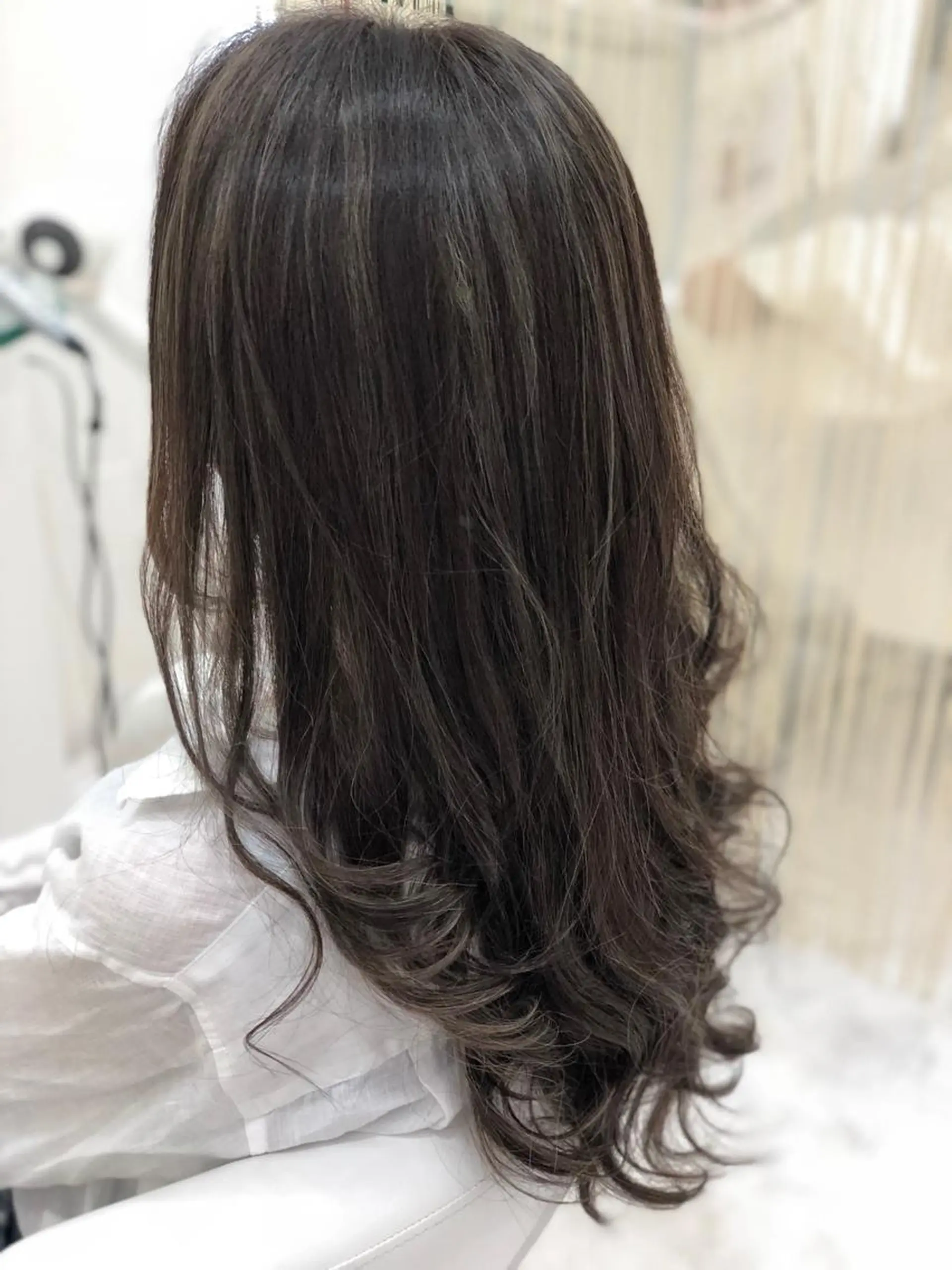 ロング カラー ハイライトカラー ハイライト hair Freak所属・佐藤 祥太のヘアスタイル