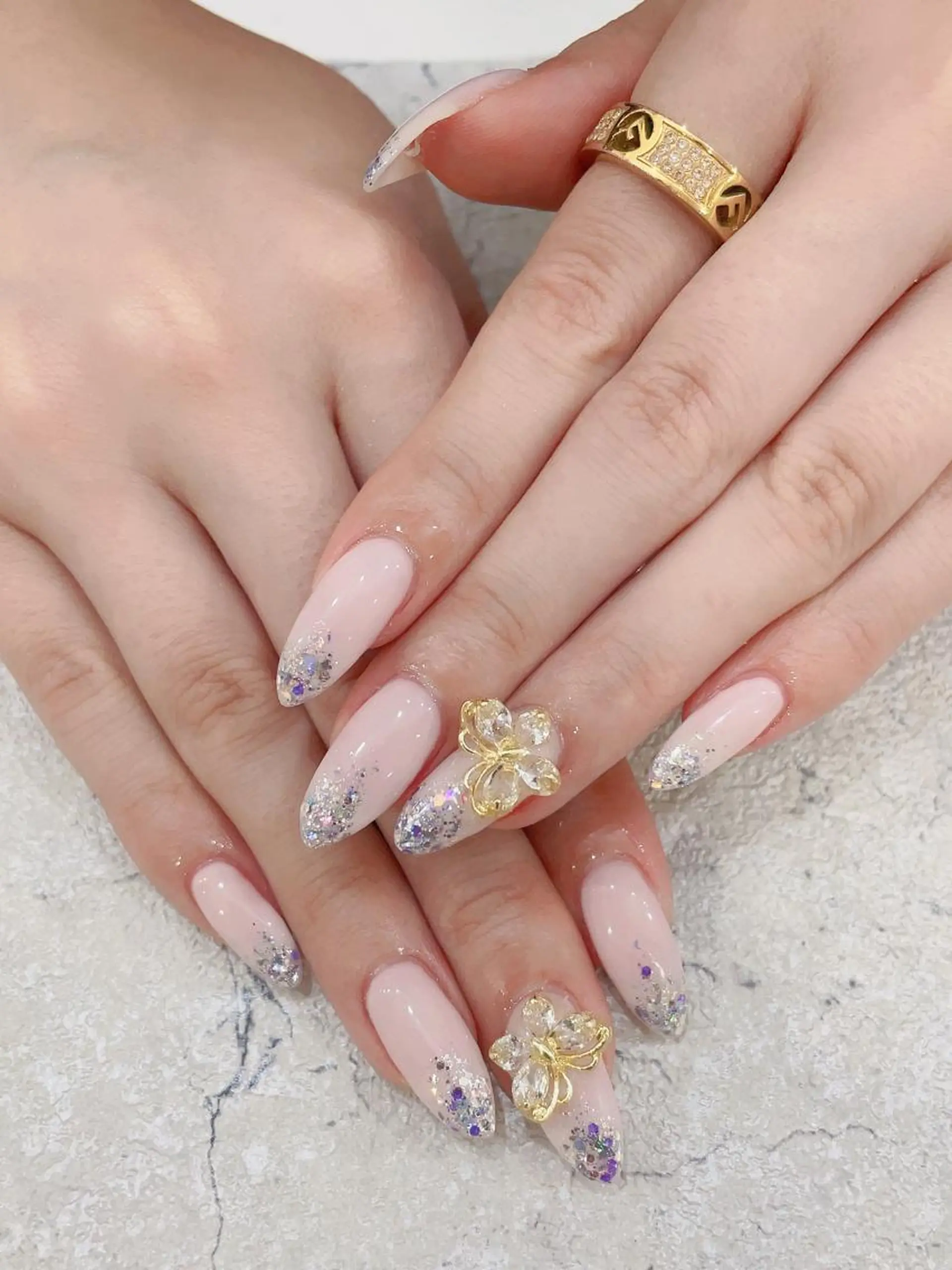 ミディアム ネイル cho nailのネイルデザイン