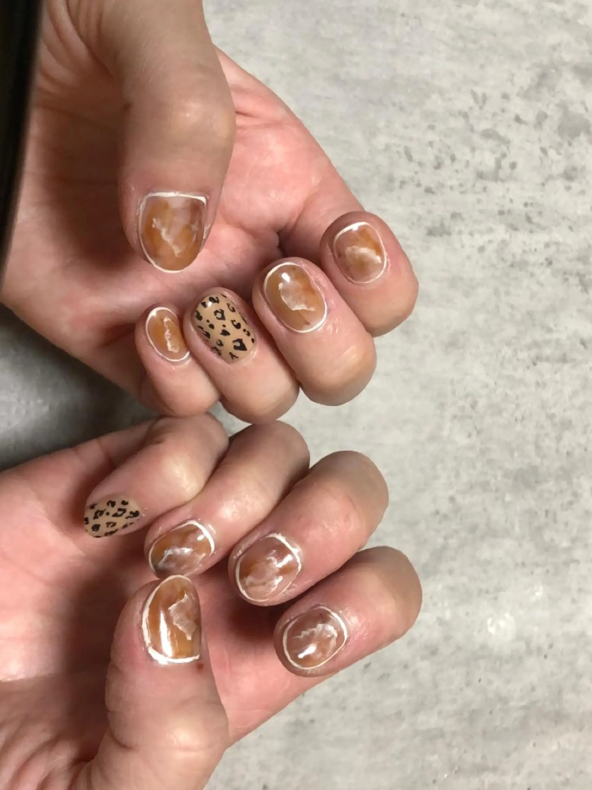 ネイル ブラウン ジェルネイル ニュアンスネイル casita（カシータ）所属・thrush nailsのネイルデザイン