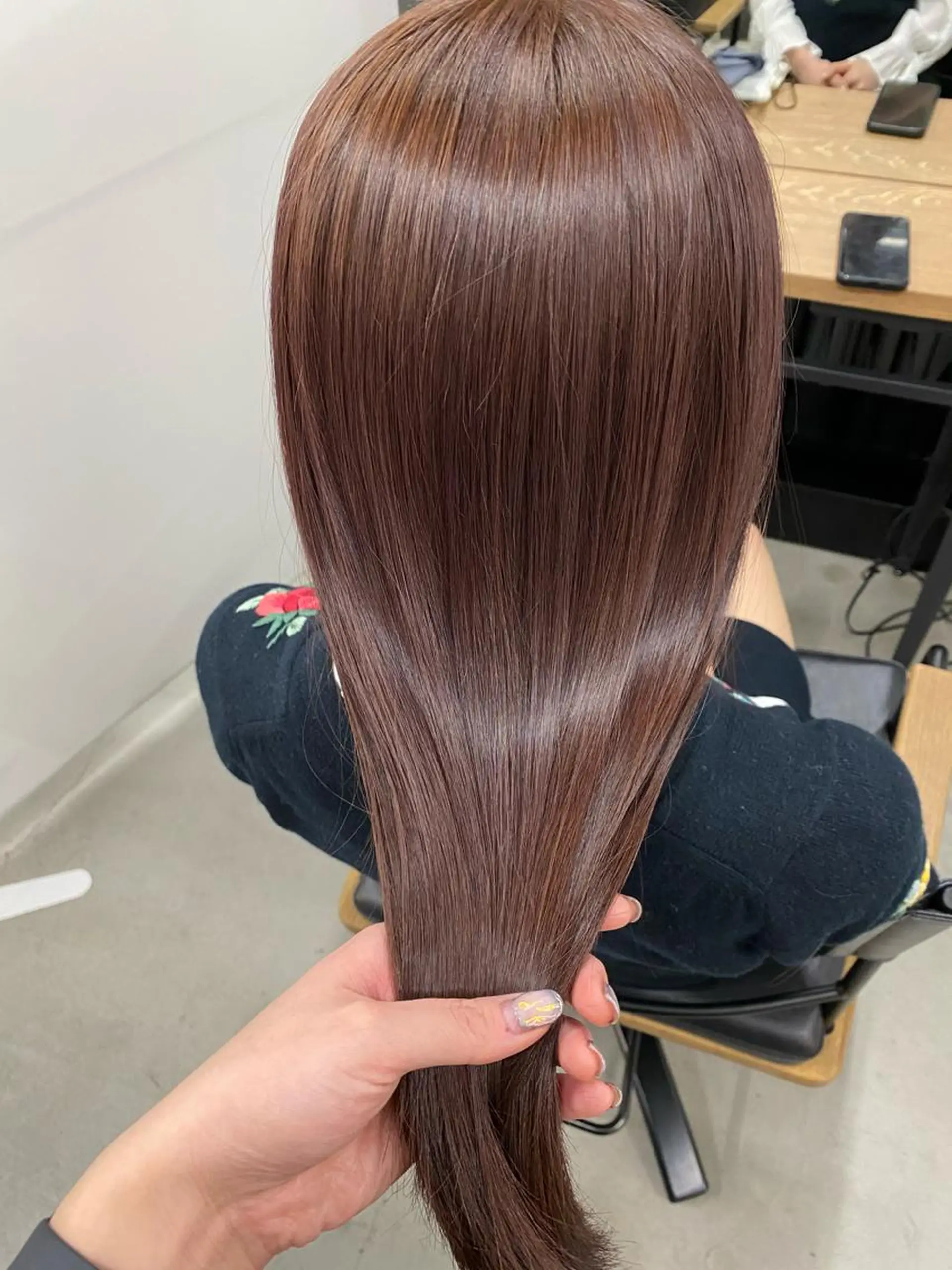 ロング ヘアカラー トリートメント fons'所属・ナガイ アヤのヘアスタイル