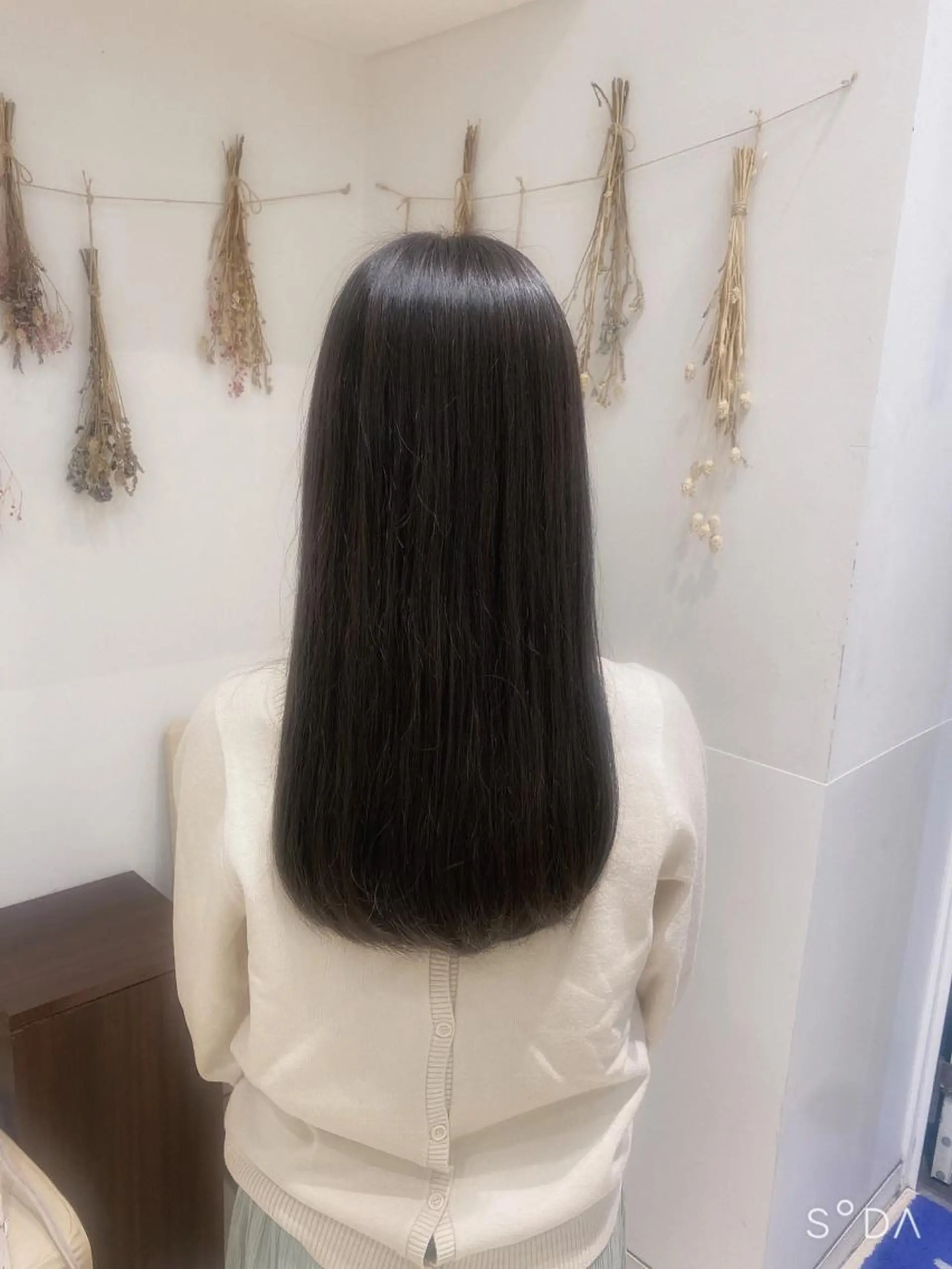 セミロング カラー パーマ 透明感カラー ダークグレー 縮毛矯正 はだゆうき @hadadan08のヘアスタイル