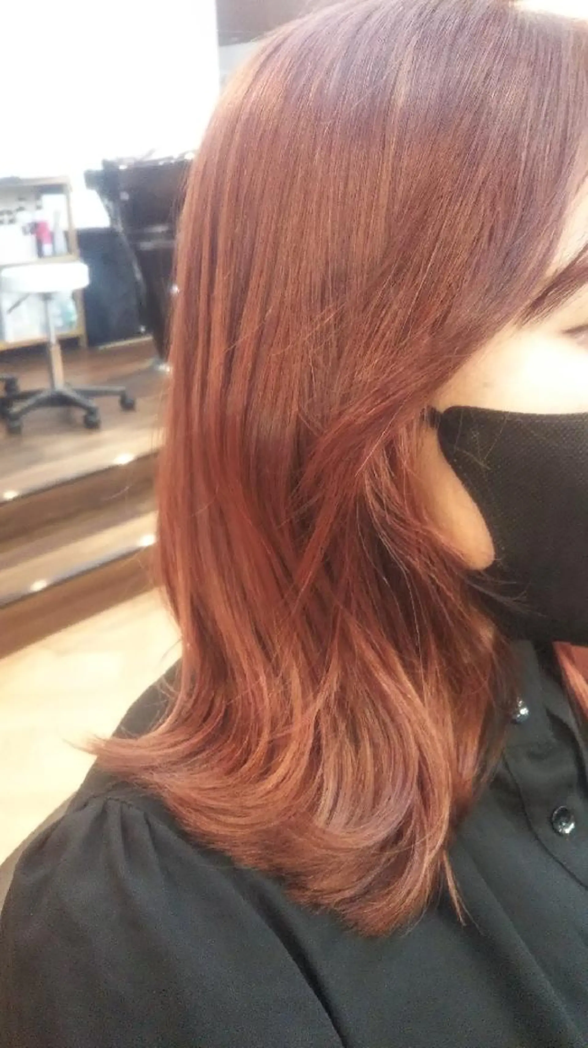 カラー 久村 奈菜のヘアスタイル