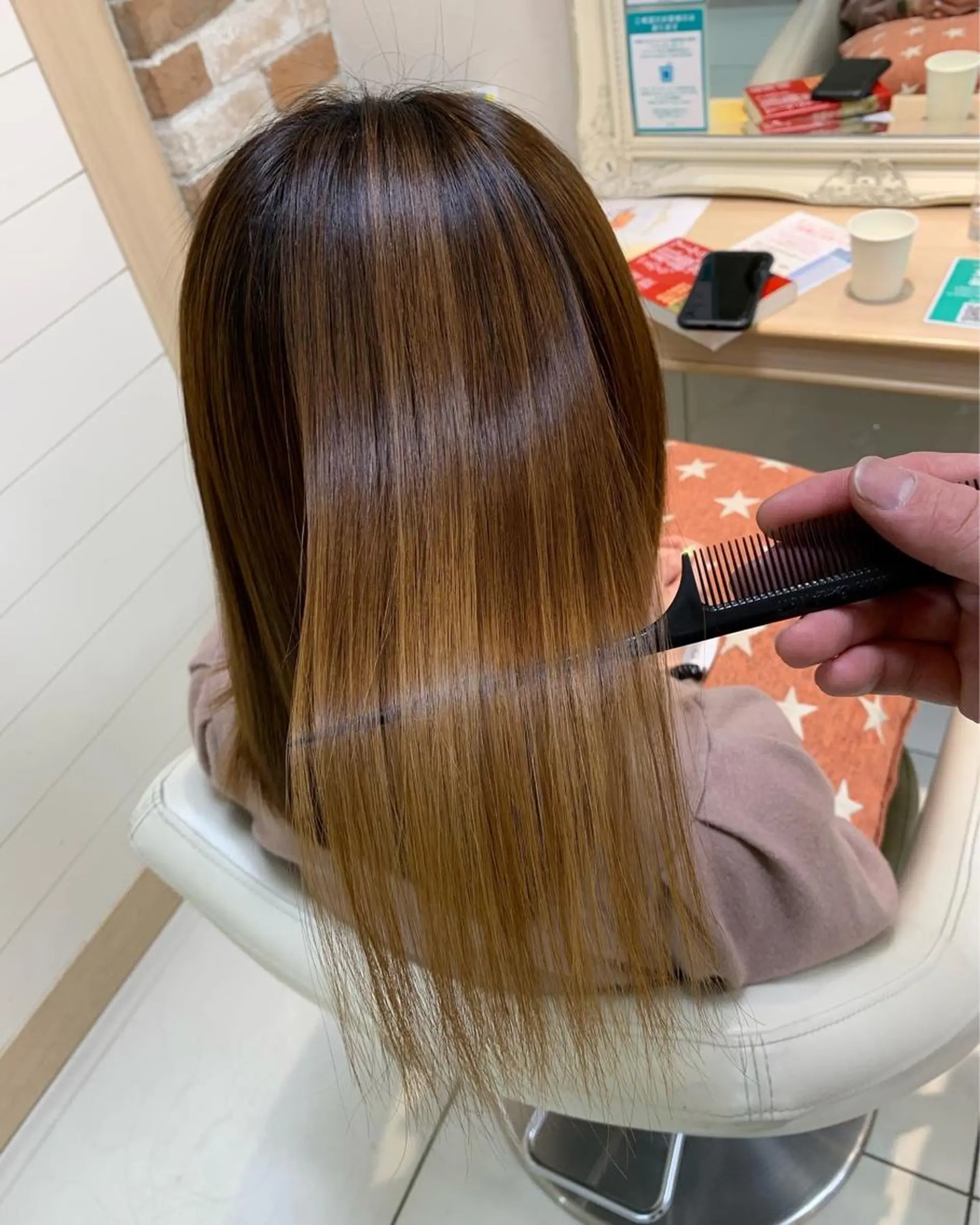 ミディアム パーマ ヘアアレンジ 縮毛矯正 トリートメント 店長 大方康暉のヘアスタイル