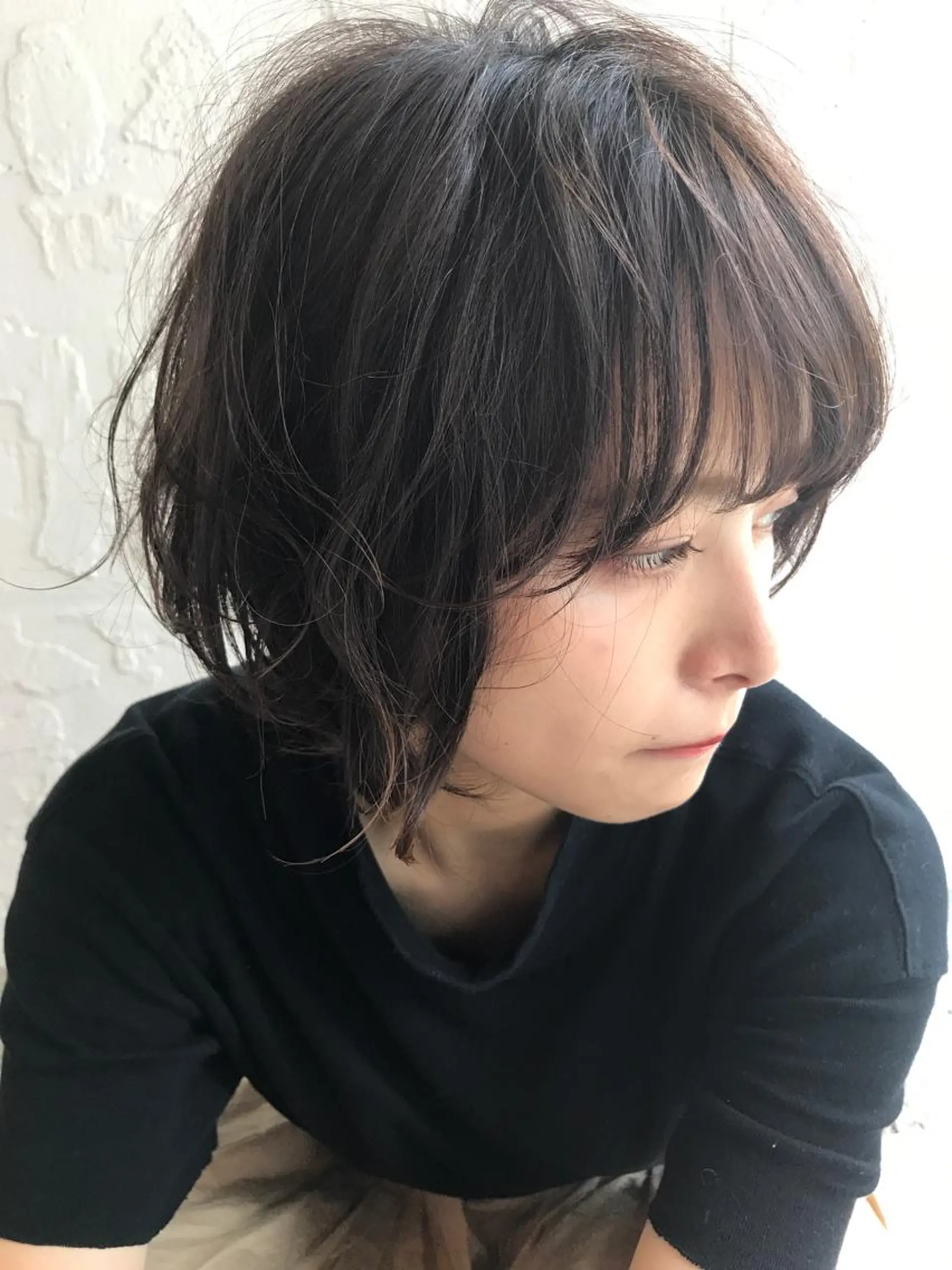 ショート カラー パーマ ボブレイヤー ベージュカラー フォギーベージュ ボブ レイヤーカット カット パーマ トリートメント ショートカット🍃 岡元瑞貴のヘアスタイル