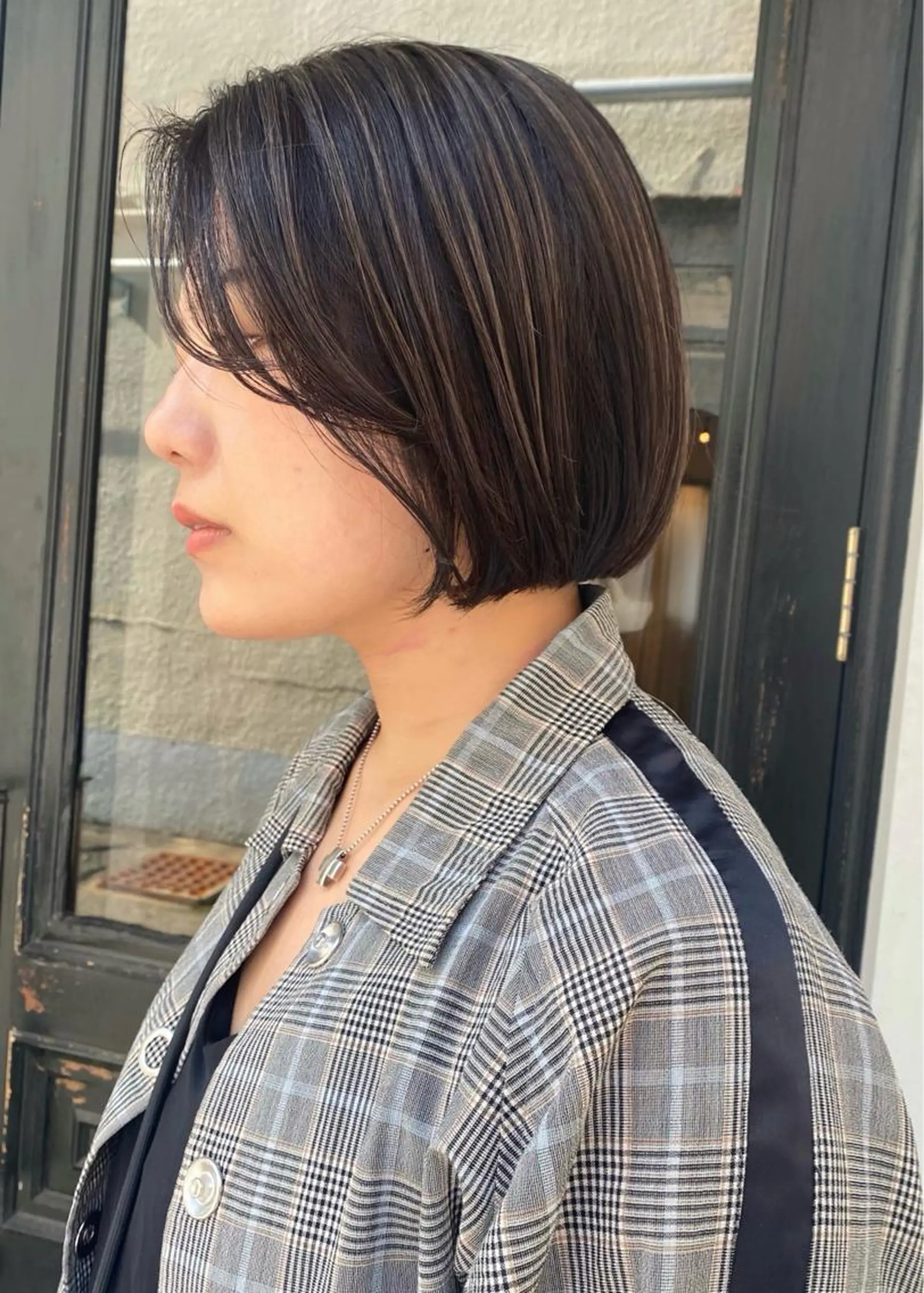 ショート カラー ハイライトカラー ボブ ハイライト tonari 梅田、中崎町のヘアスタイル